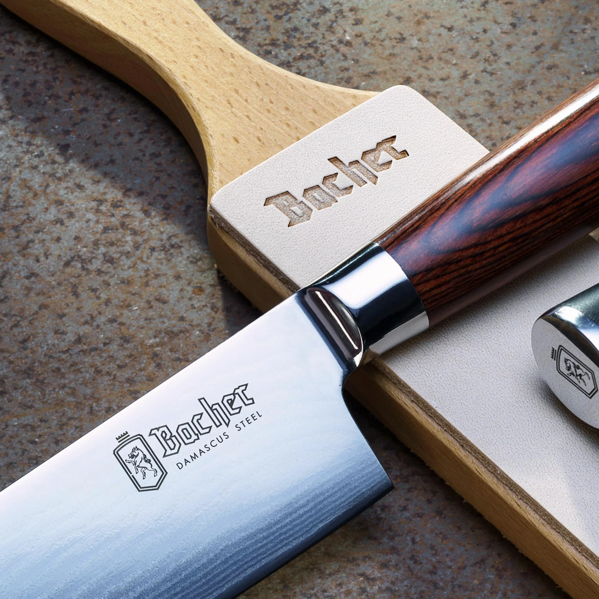 BACHER Premium Asentador de Cuero Strop para Cuchillos Paleta de madera dura cubierta concuero de curtido vegetal de 1/8"de grosor. Incluye un kit de 4 compuestos de afilado.