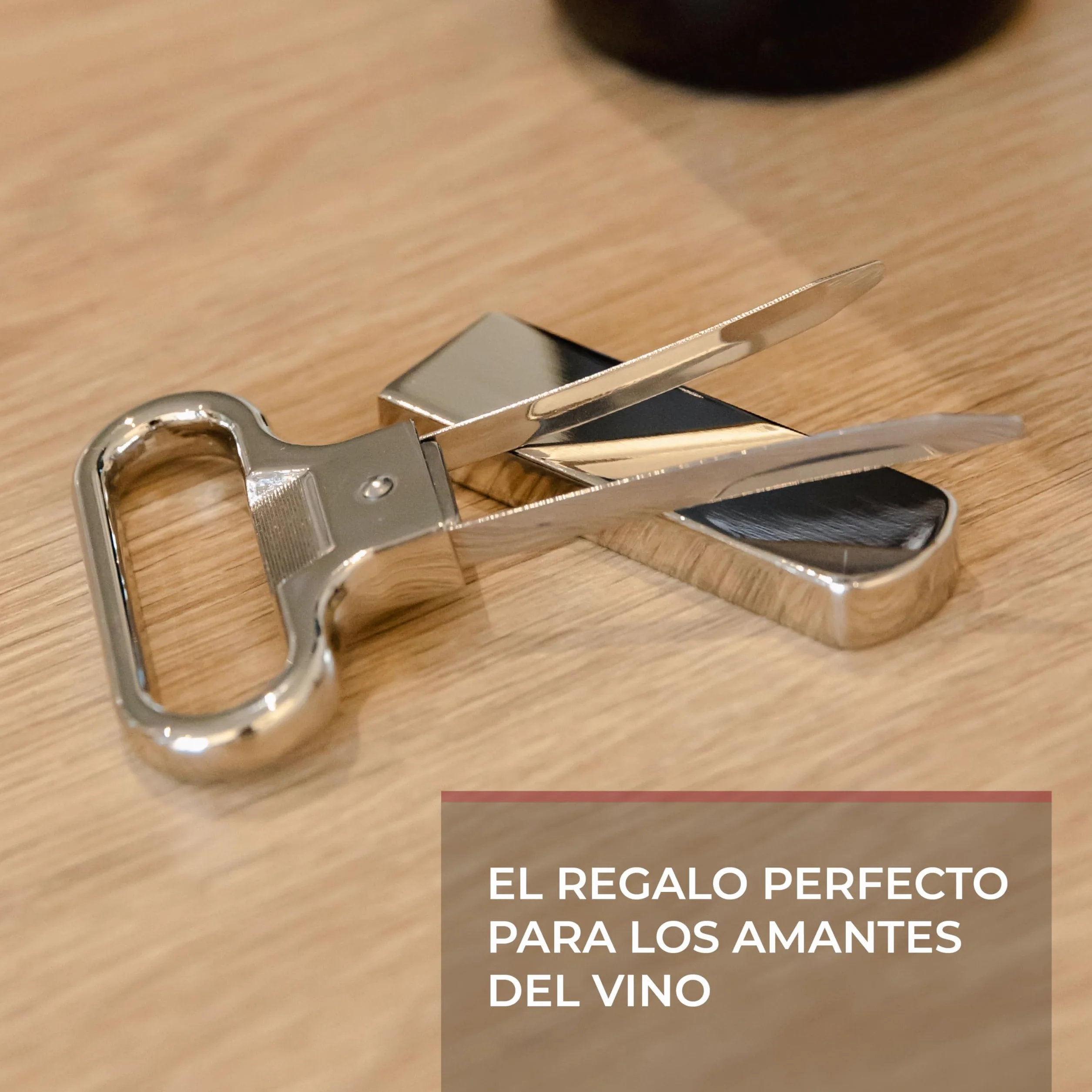 VINAK - Sacacorchos clásico de láminas | Abridor de vino de corchos viejos o rotos | Fabricado en acero cromado. Incluye estuche perfecto para regalo | Abrebotellas profesional