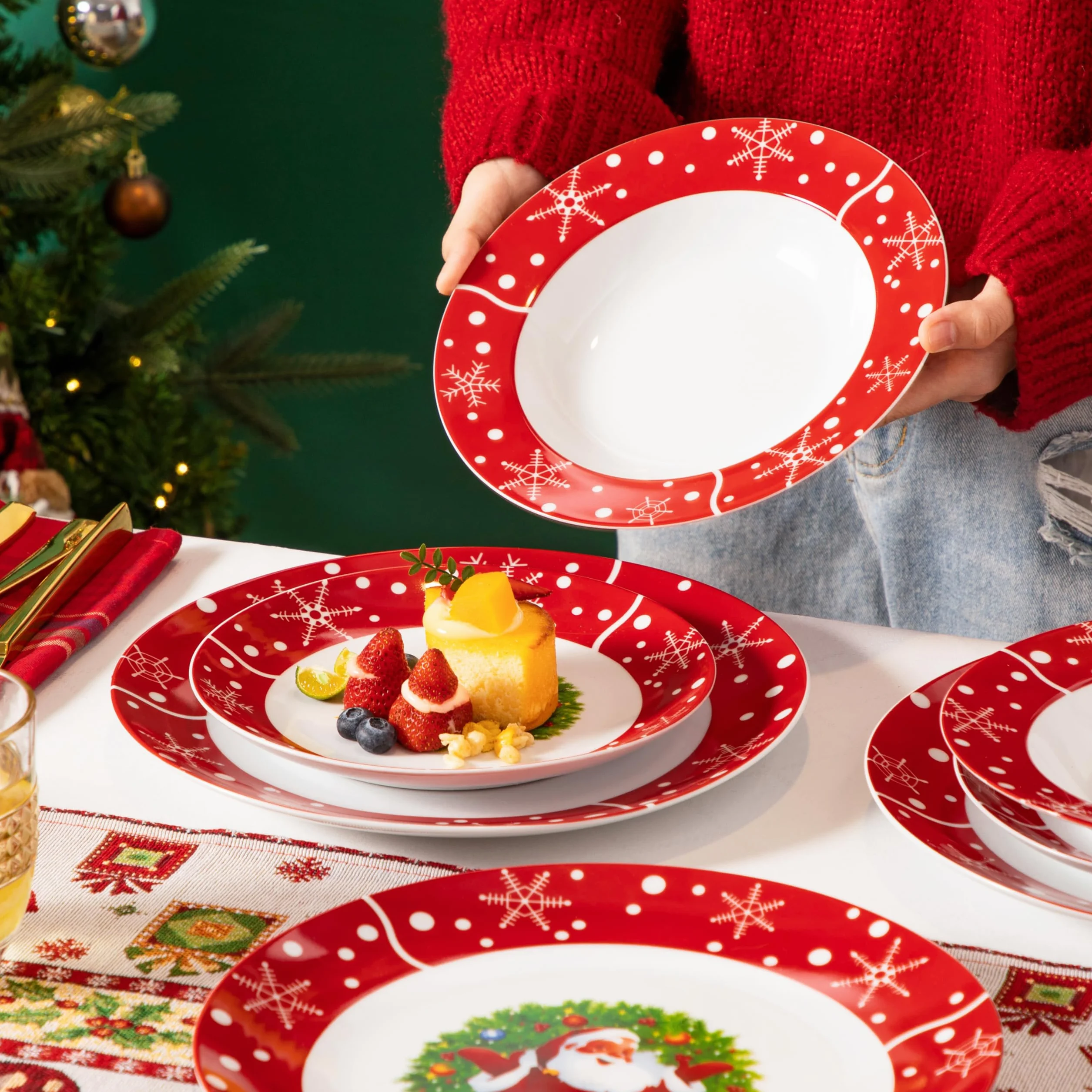 VEWEET, Vajilla de Navidad de 18 Piezas para 6 Personas en Porcelana, con Platos Llanos, de Postre y Hondos, Decoración Navideña Roja con Motivo de Papá Noel, Serie SANTACLAUS