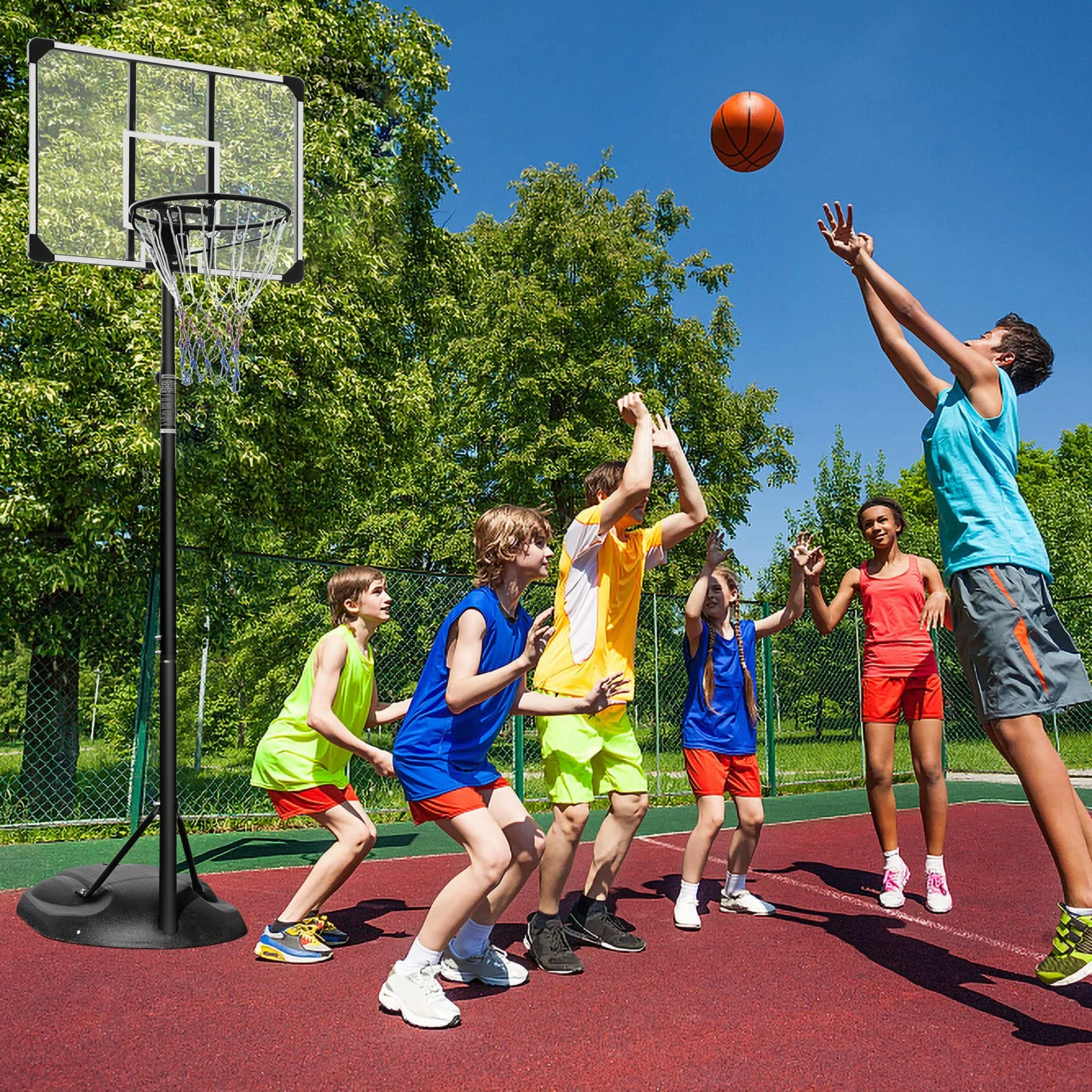 Sistema de aro de baloncesto portátil de altura ajustable 7-9 pies tablero transparente 32 pulgadas ruedas interiores exteriores 230-280 cm