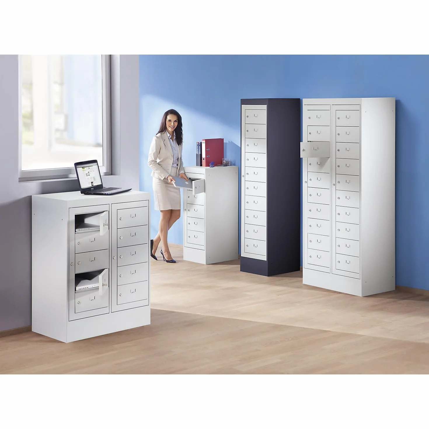 kaiserkraft | Armario para Ordenadores portátiles | 5 Compartimentos | H x A 1115 x 400 mm,.