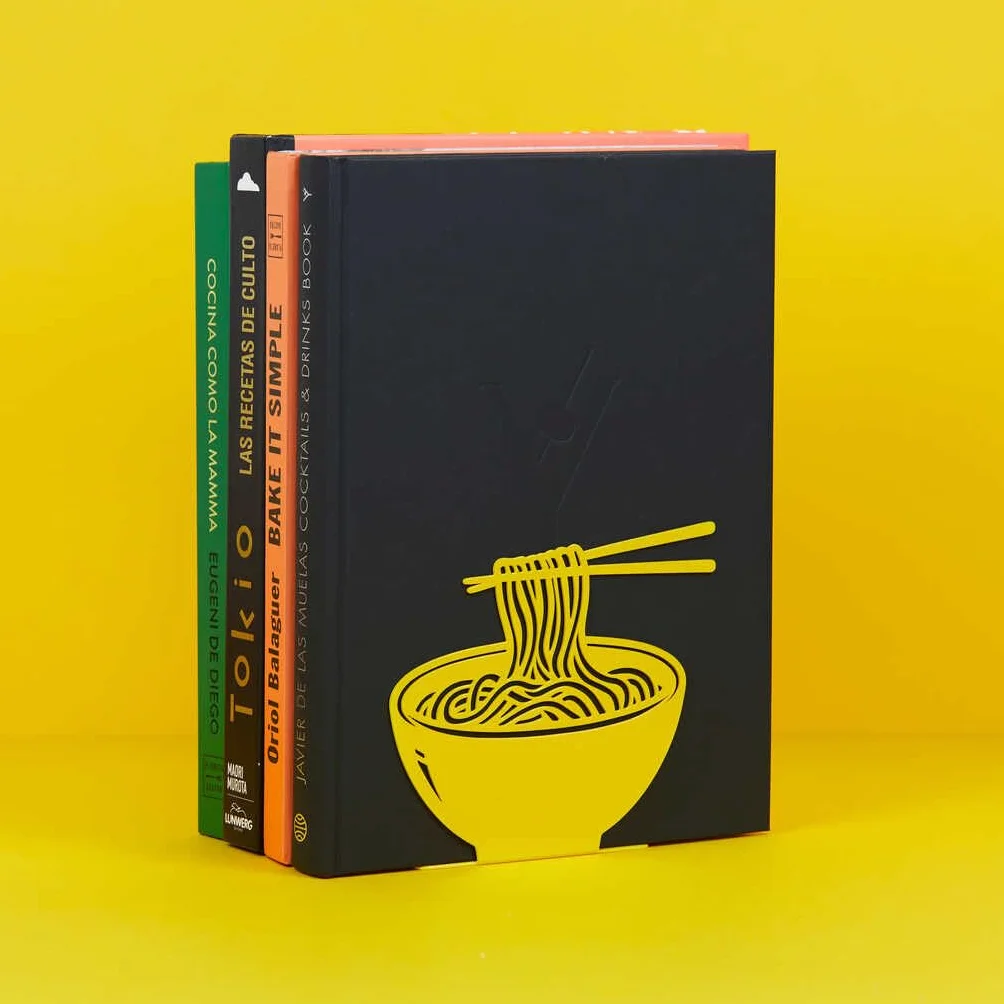 Balvi Sujetalibros Ramen Color Amarillo Diseño Original con Forma de Ramen Metal