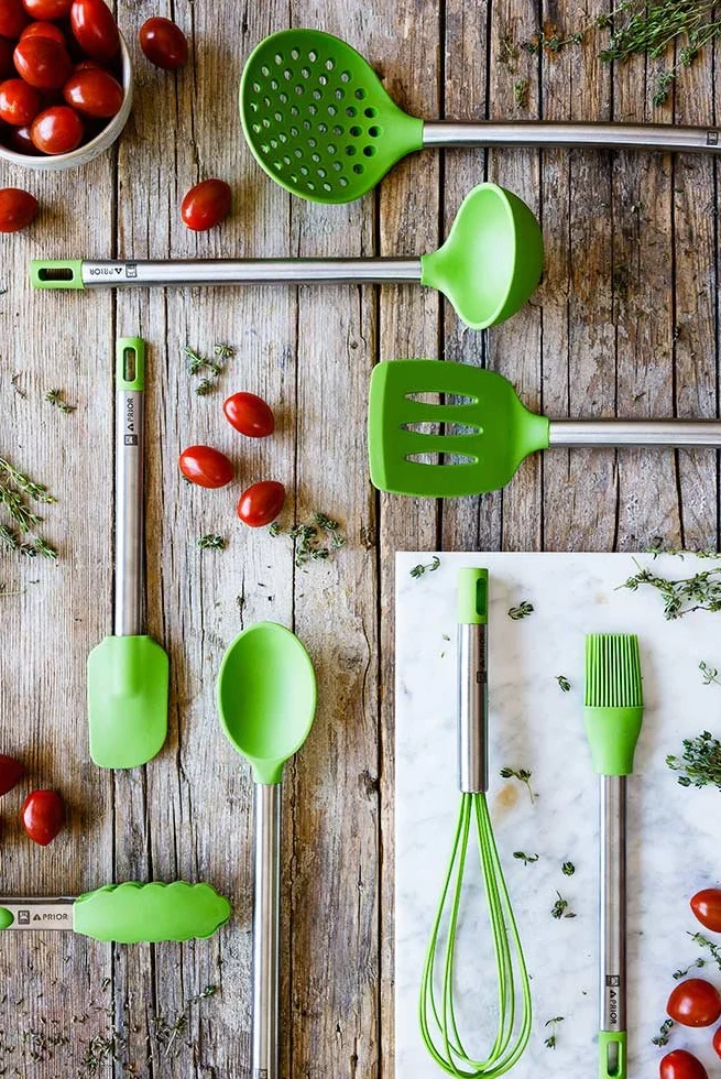 BRA Prior | Conjunto de 5 Utensilios de Cocina y carrusel Compuesto Aptos para el Contacto con los Alimentos, Acero Inoxidable, Verde, 14.5x15x37.5 cm