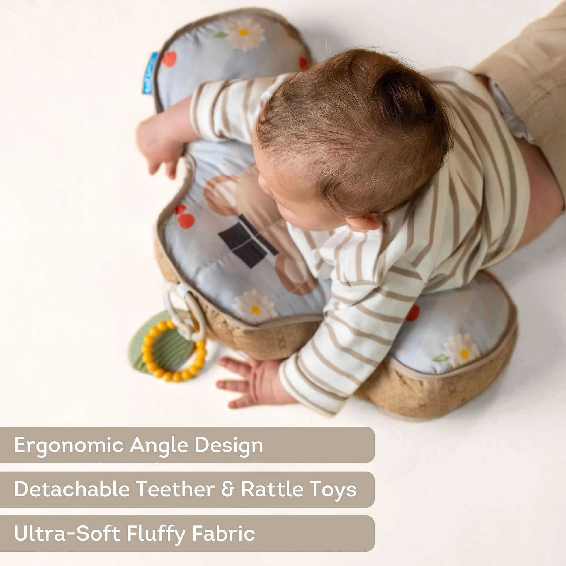 Cojín Tummy Time Bebé Oso 40 x 27 x 11 cm con 2 Juguetes extraíbles