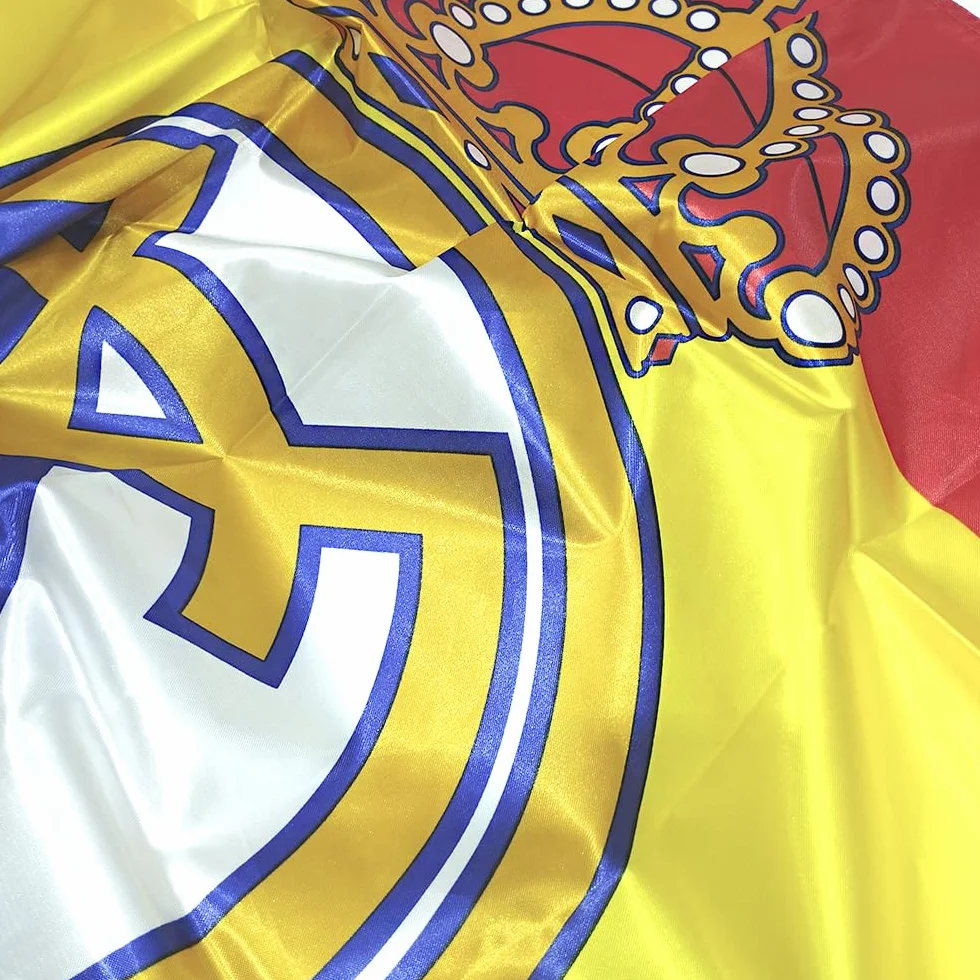 Bandera Gorro Bufanda Oficiales de Fútbol Equipación Oficial Regalo Equipo RMadrid