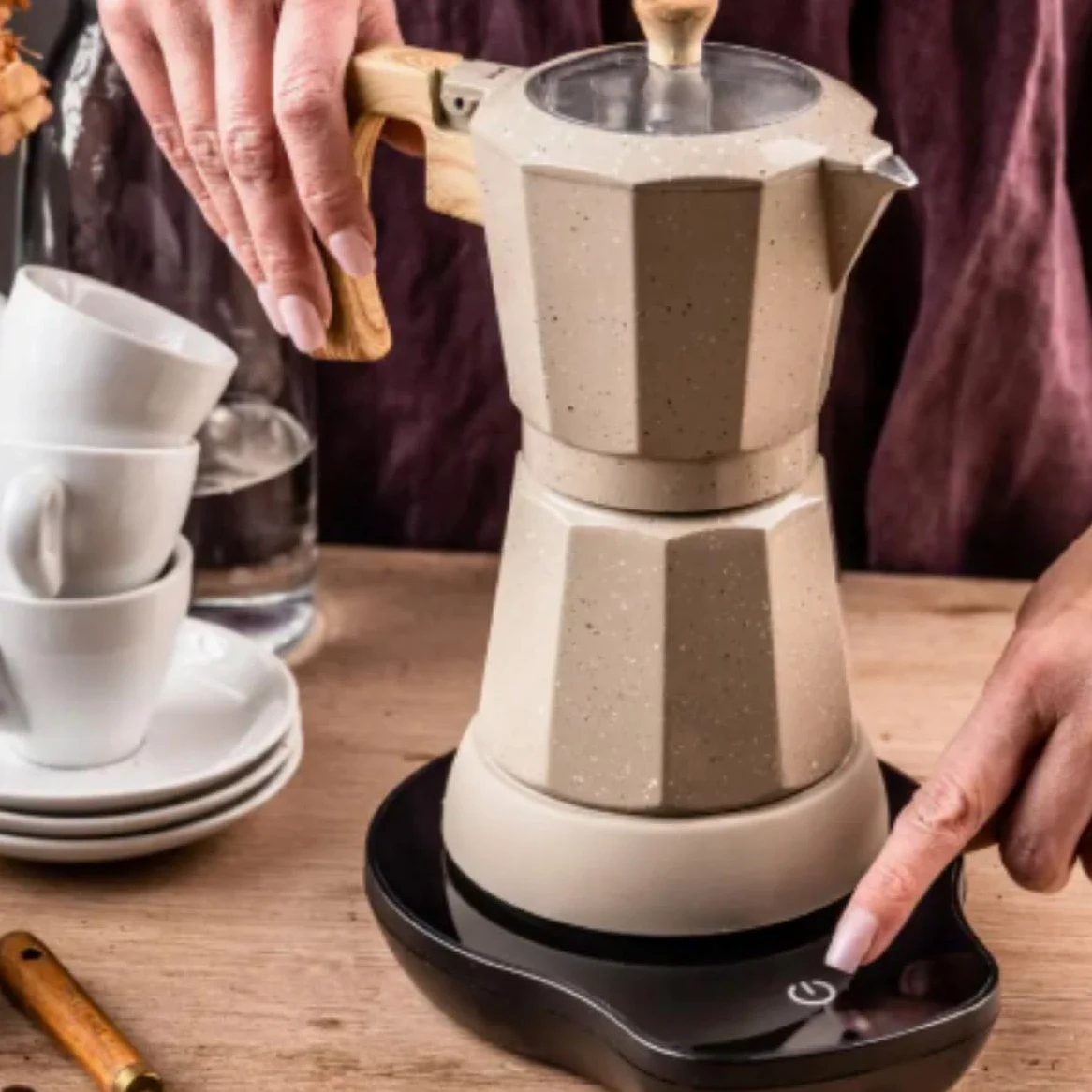 Klausberg Máquina espresso eléctrica, Beige, 16,2 x 19.8 x 27 cm, 300 ml, Metal con elementos resistentes al calor