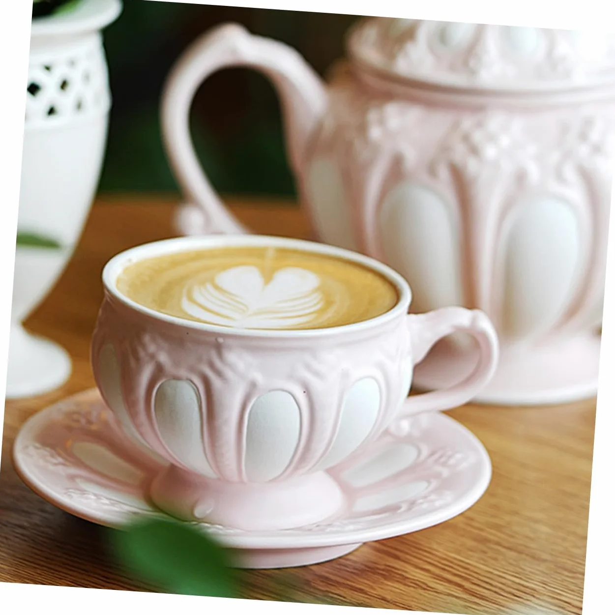 Juego de Tazas de Café Mango Ergonómico de Cerámica Diseño Europeo en Relieve y Color Rosa, Adecuado Hogar o Cafetería