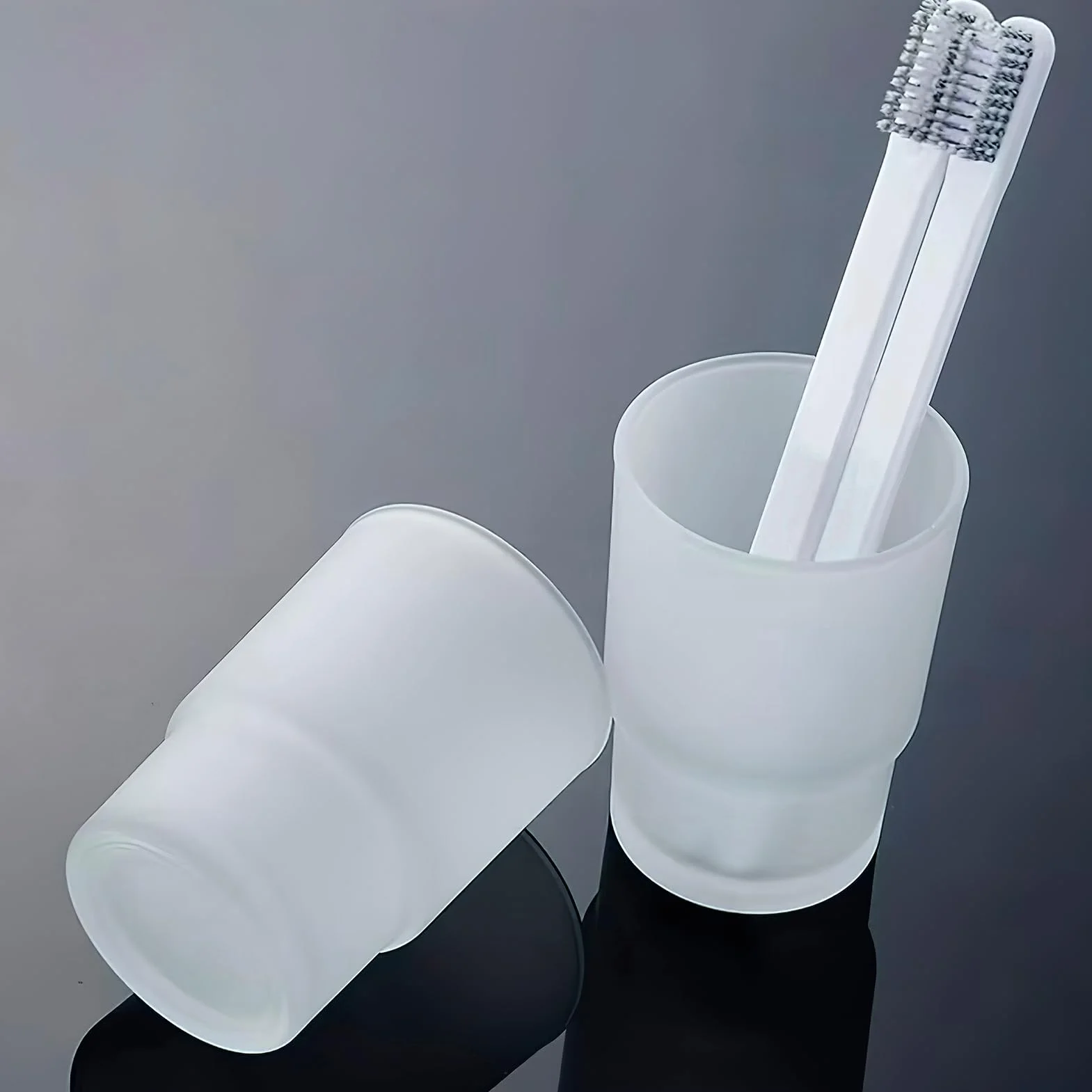 Juego de 2 Vasos para Cepillos de Dientes de Cristal Satinado, Vaso de Repuesto de para Baño, Superficie Mate para una Limpieza sin Residuos, Estilo Elegante y Funcional