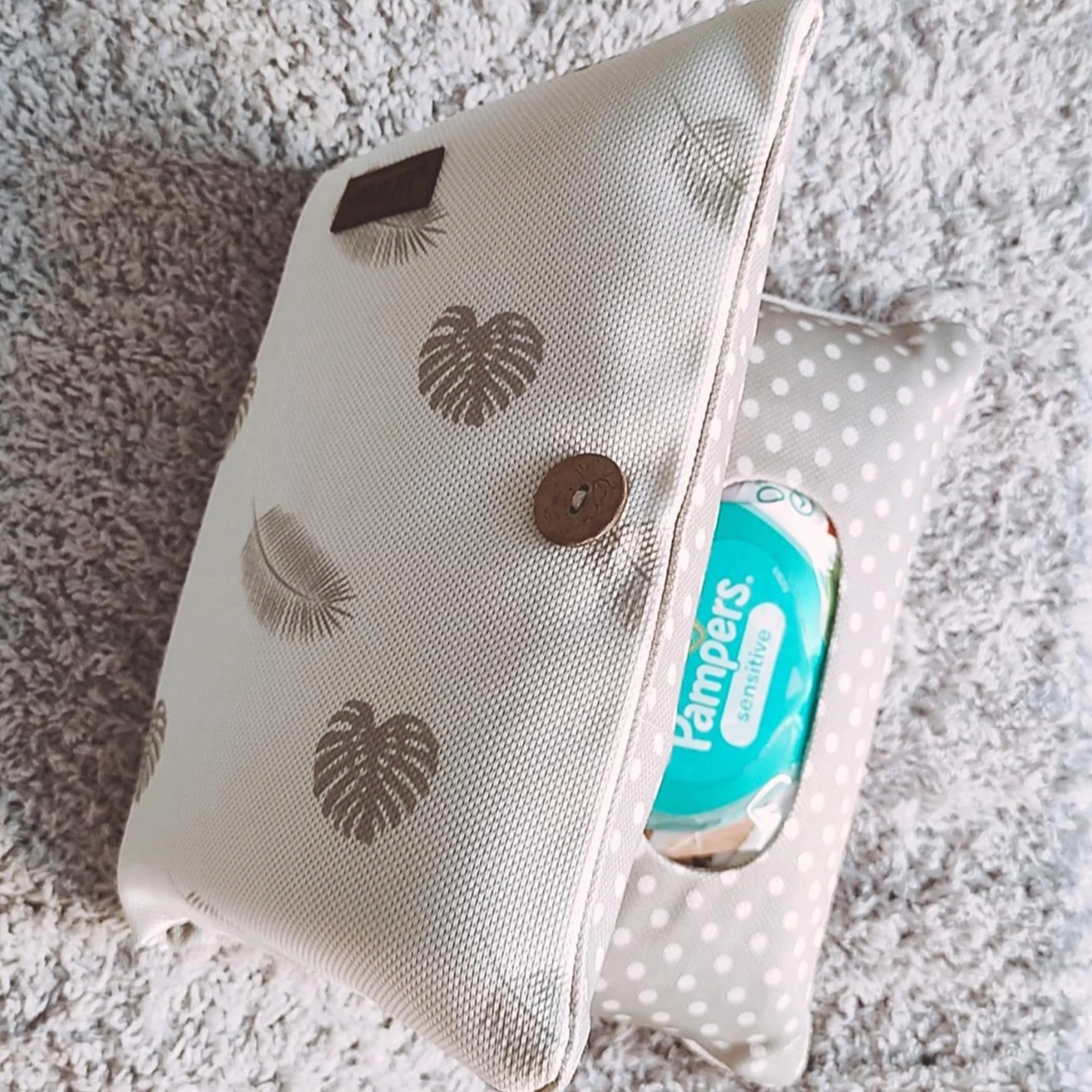 HAMUR HOME Bolsa De Pañales 2 En 1 Y Bolsa De Cosméticos - Organizador Para Bebés (Leaves)