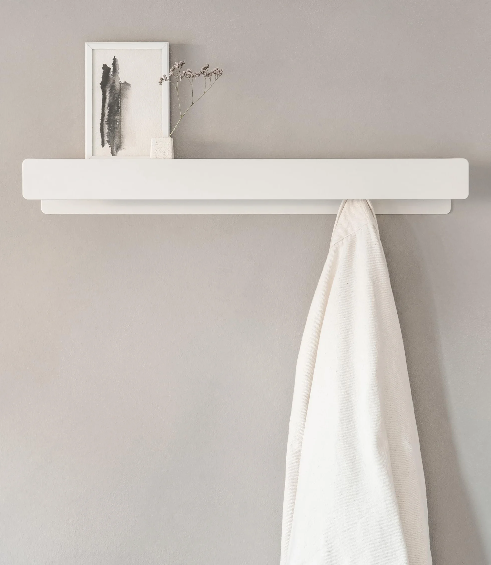Kazai. Perchero de Pared 'Kian' | Moderno con Ganchos para Colgar Ocultos y Estante | Colgador de Pared de Diseño en Metal | Percheros para Puerta y Recibidores de Entrada | Blanco
