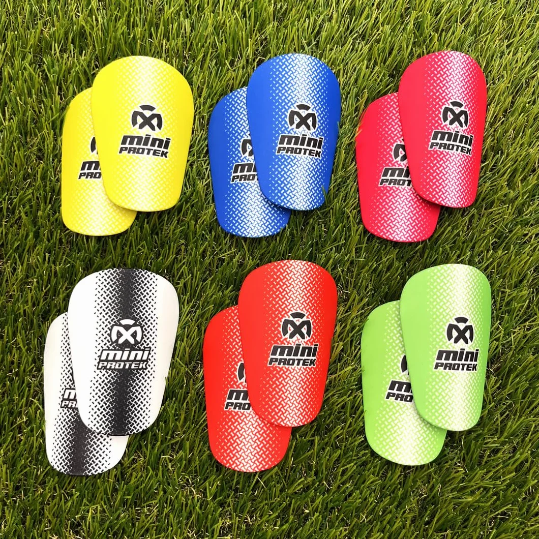Oxum Sport Espinilleras de Fútbol Mini para Niños y Adultos Tallas S y M 8,3x5,5 cm 10x6 cm