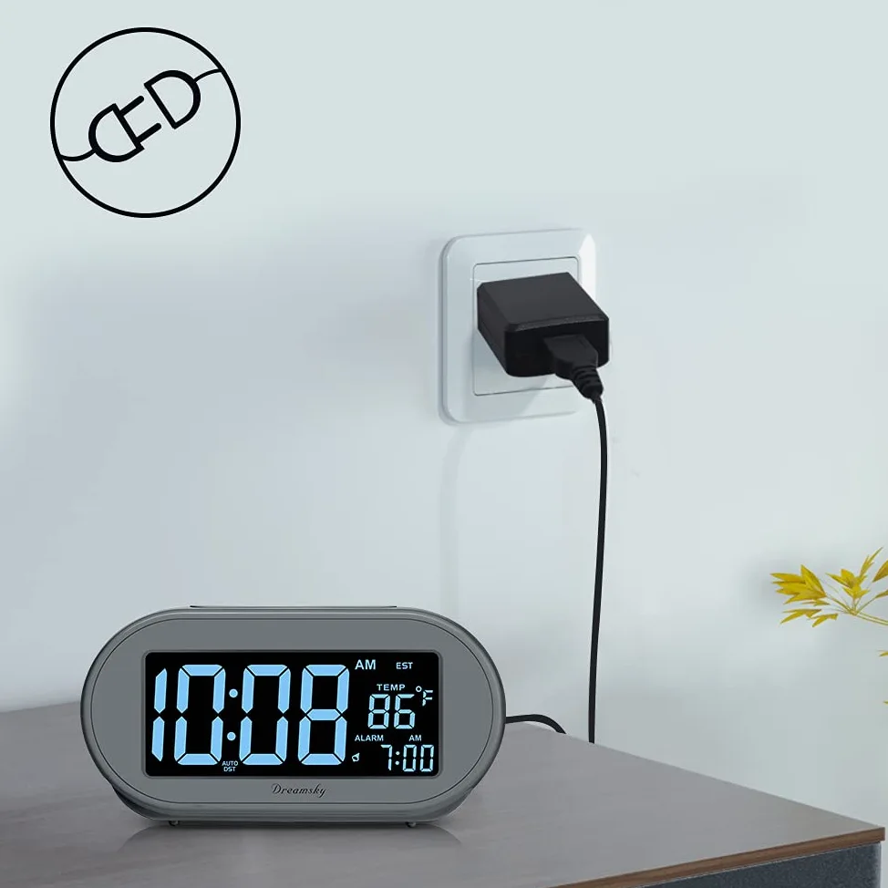 DreamSky Reloj despertador para dormitorio, reloj digital de escritorio para mesita de noche, reloj eléctrico con regulador de brillo regulable, DST automático, puerto USB, fecha, temperatura
