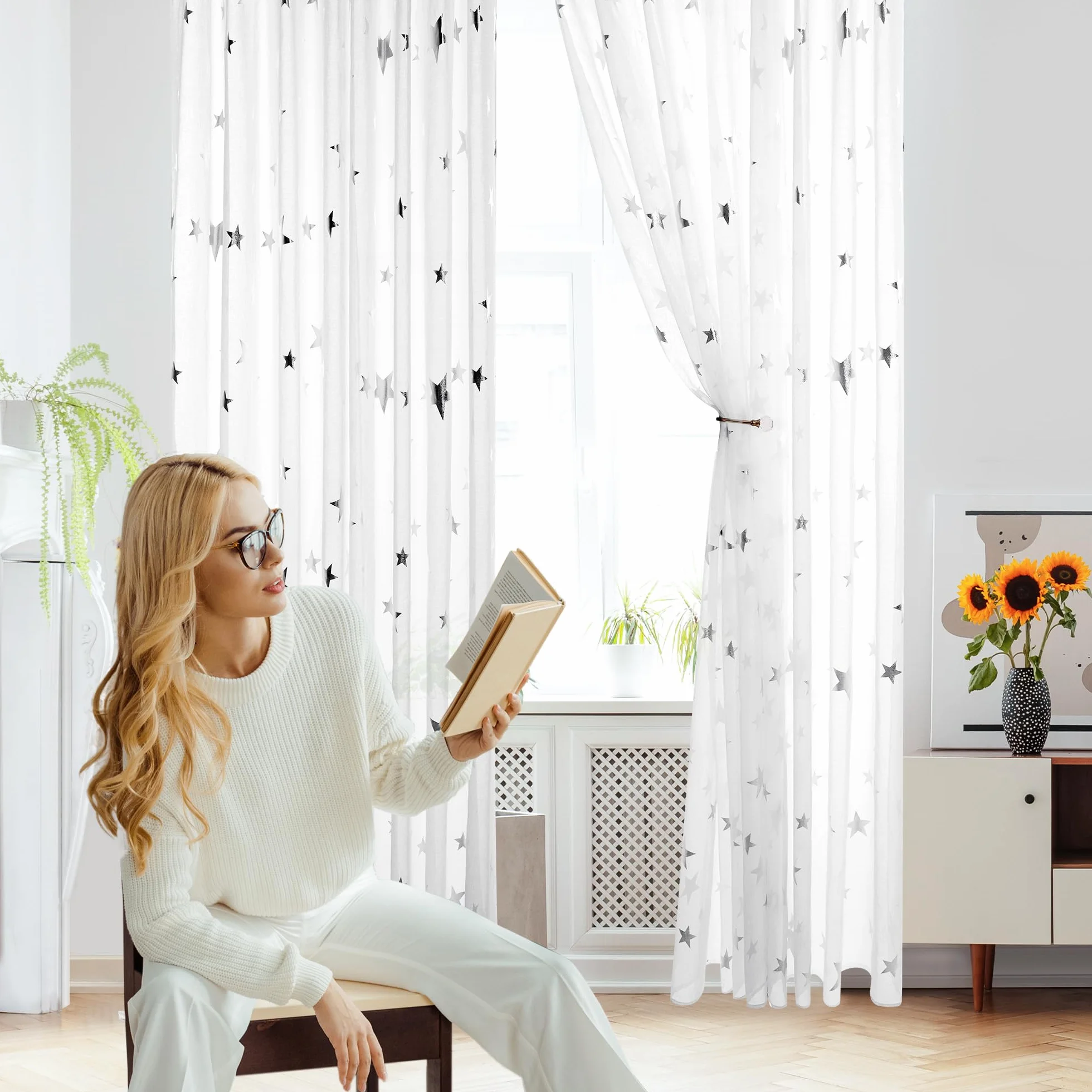 Deconovo Cortinas Dormitorio Blancas con Motivos Plateados Translucidas 2 Piezas 140x145cm Blanco-Estrella