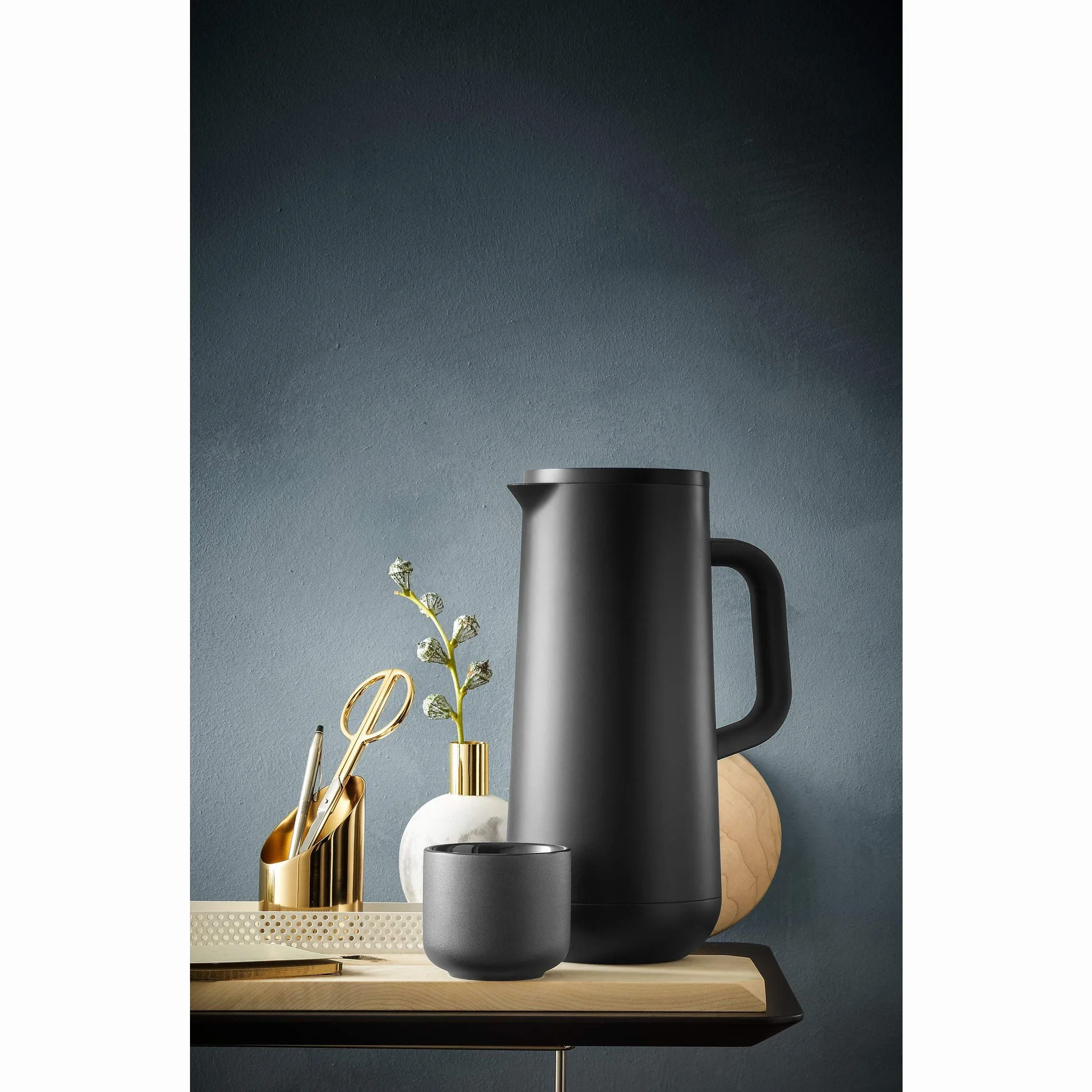 WMF Impulse - Jarra Térmica, 1L; Termo con mantimienot de Calor y frío Color Negro