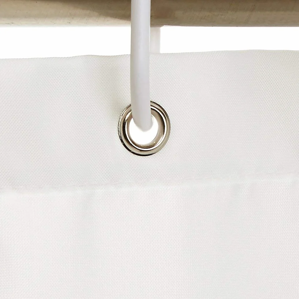 Amazon Basics Cortina de Ducha de Tela Resistente al Agua y al Moho, con Ojales y Ganchos, Lavable a máquina, 180 x 180 cm, Color Blanco