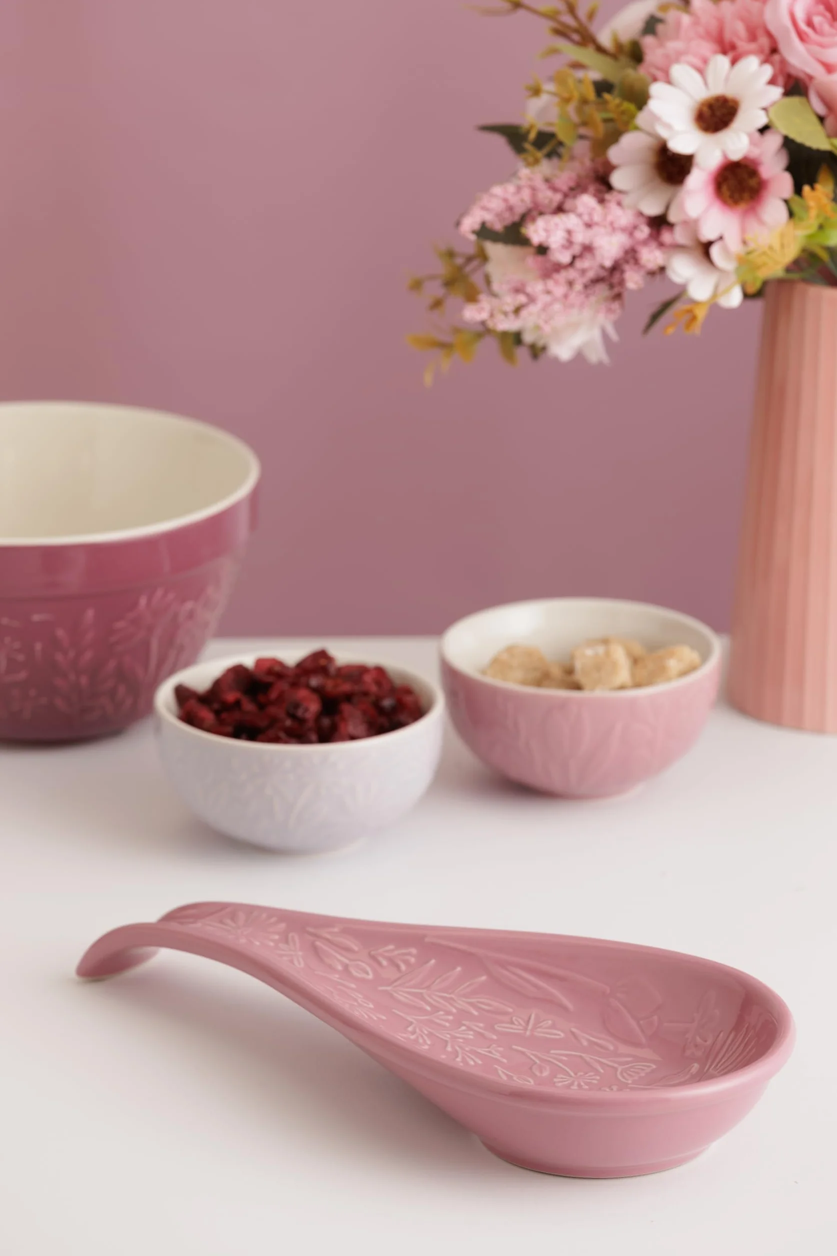 Mason Cash In the Meadow - Soporte para cucharas con diseño floral en relieve, gres duradero, ideal para mantener limpias las encimeras, accesorio de cocina clásico