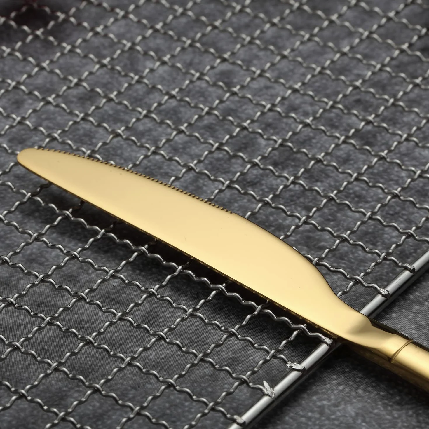 Berglander Juego de cubiertos con baño de oro, 30 piezas, servicio de 6 (oro brillante)
