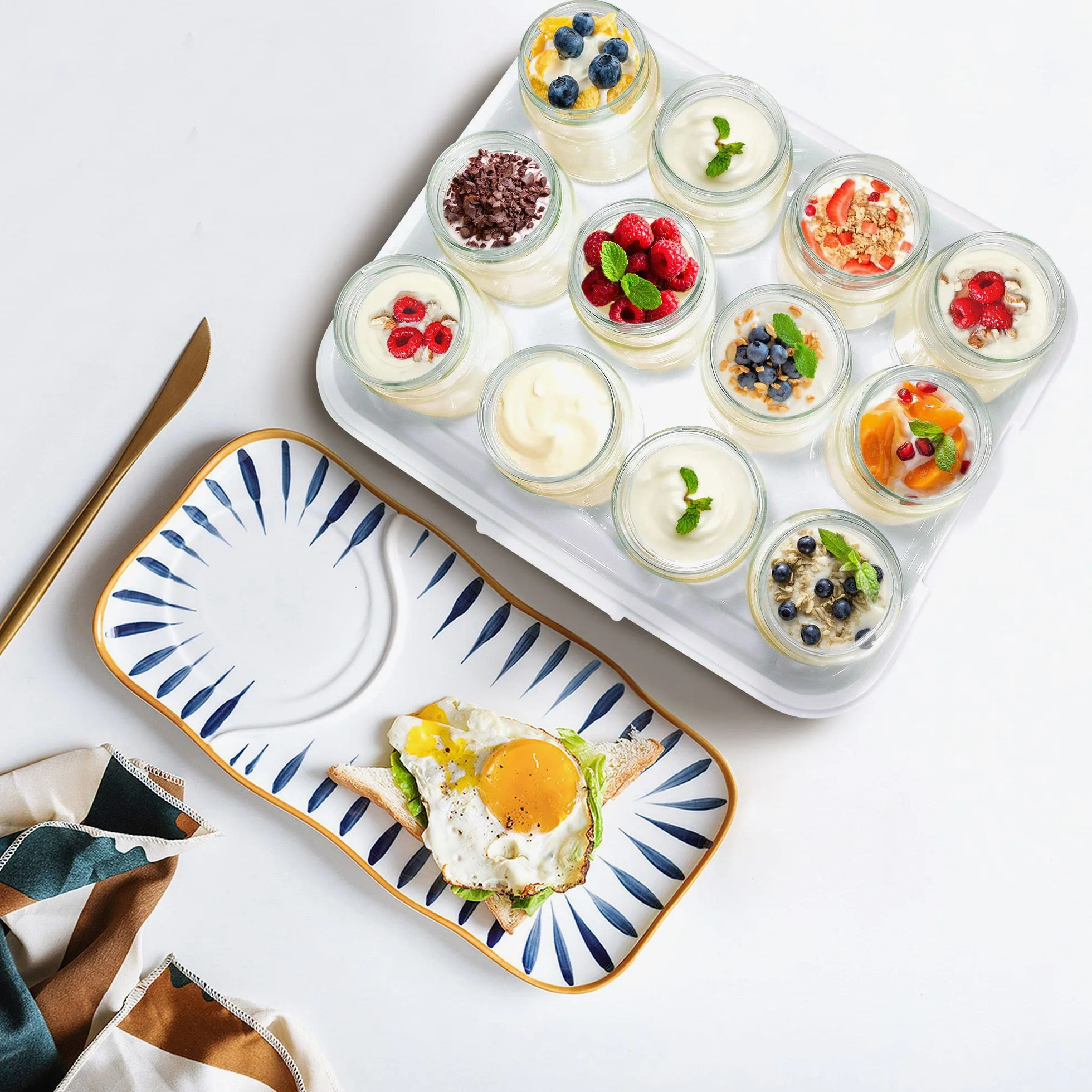Leogreen - Yogurtera, Máquina para Yogur Natural y Saludable, 12 tarros, con el contador de tiempo, 30,6 x 25 x 12,4 cm, Blanco, Capacidad por frasco: 0,21 L, Ajuste del temporizador: 0-15 horas