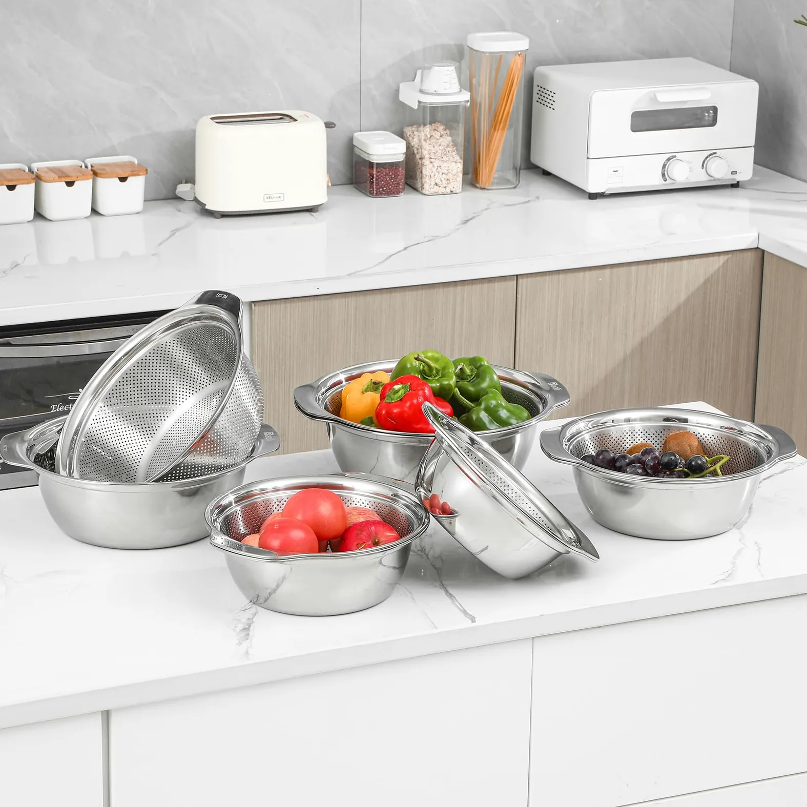 Colador microporoso de acero inoxidable 304 con asa, lavadoras de arroz, juego de colador microporoso para lavar verduras, frutas y arroz, y escurrir pasta cocida (4 cuartos de galón con asa, dorado)