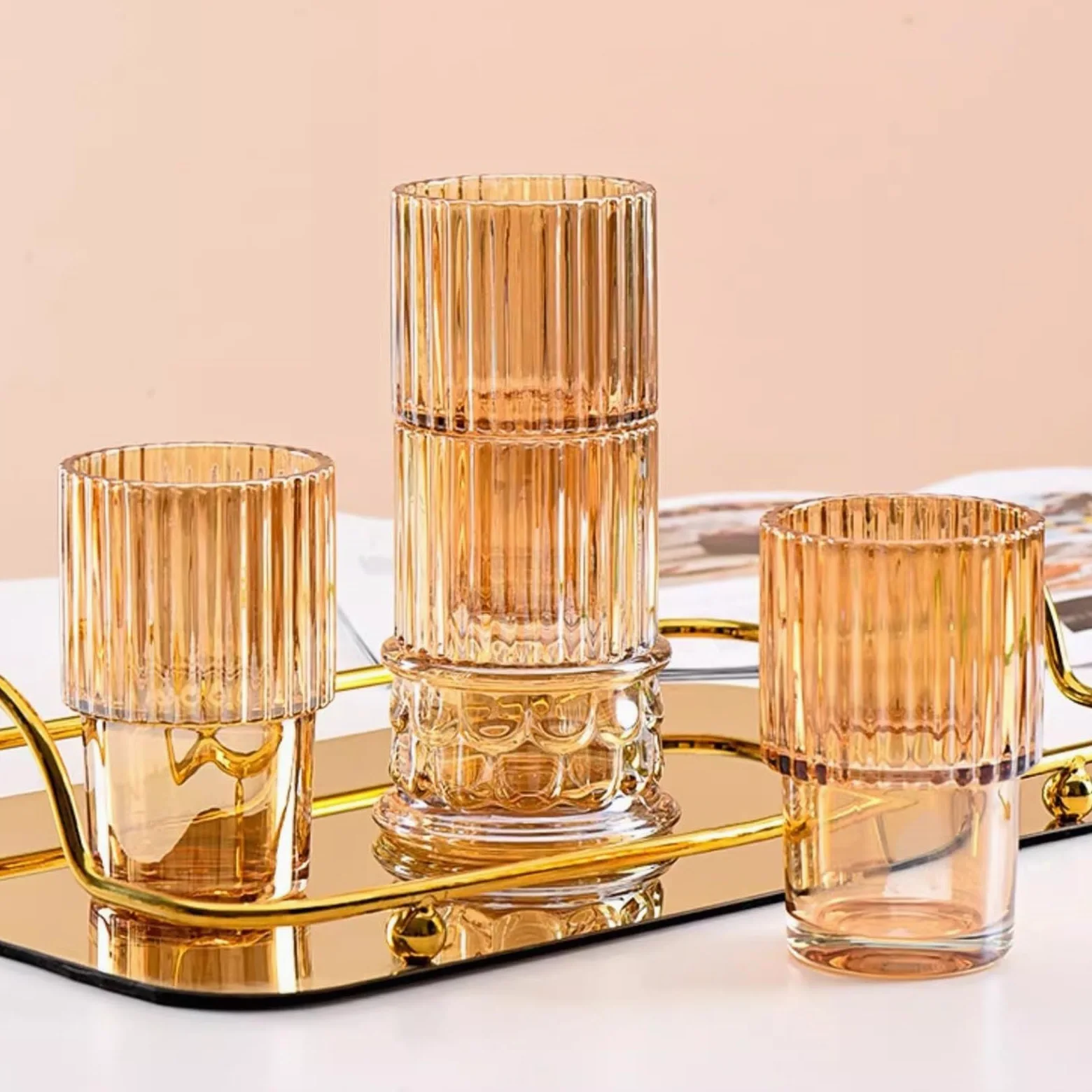 vasos de vidrio Juego de 4 vasos color ámbar, vidrio apilables con forma columna romana y relieve Cristalería de cocina