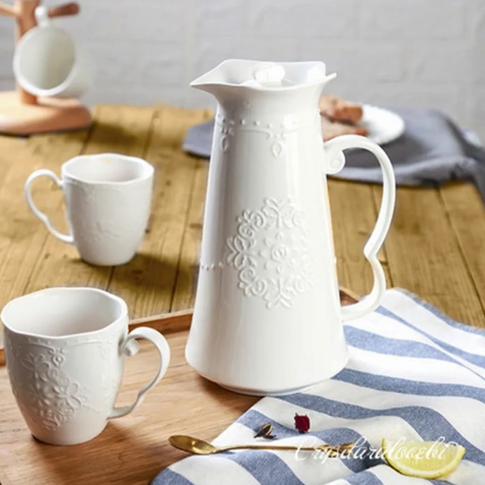 Jarra Jarra de agua cerámica porcelana grabada en relieve blanca 1,2 l | Hervidor de café for la ceremonia del té del café