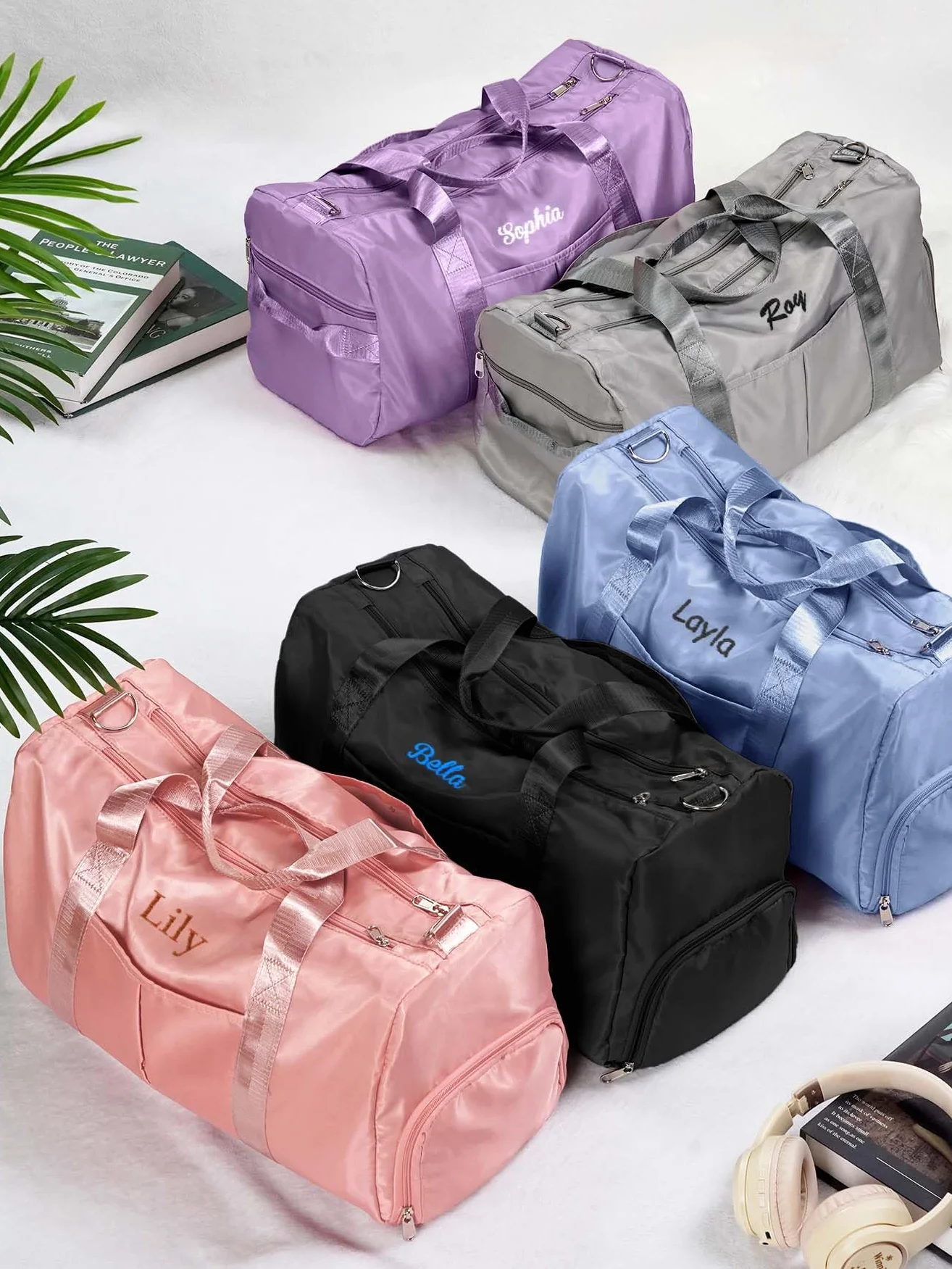 Bolsa de Deporte Personalizada con Nombre, Bolsa de Viaje para Hombre, Mujeres y Niñas, Bolsa de Gimnasio con Bolsillos Húmedos/Secos & Inserciones para Calzado, Bolsa de Fin de Semana con Bandolera