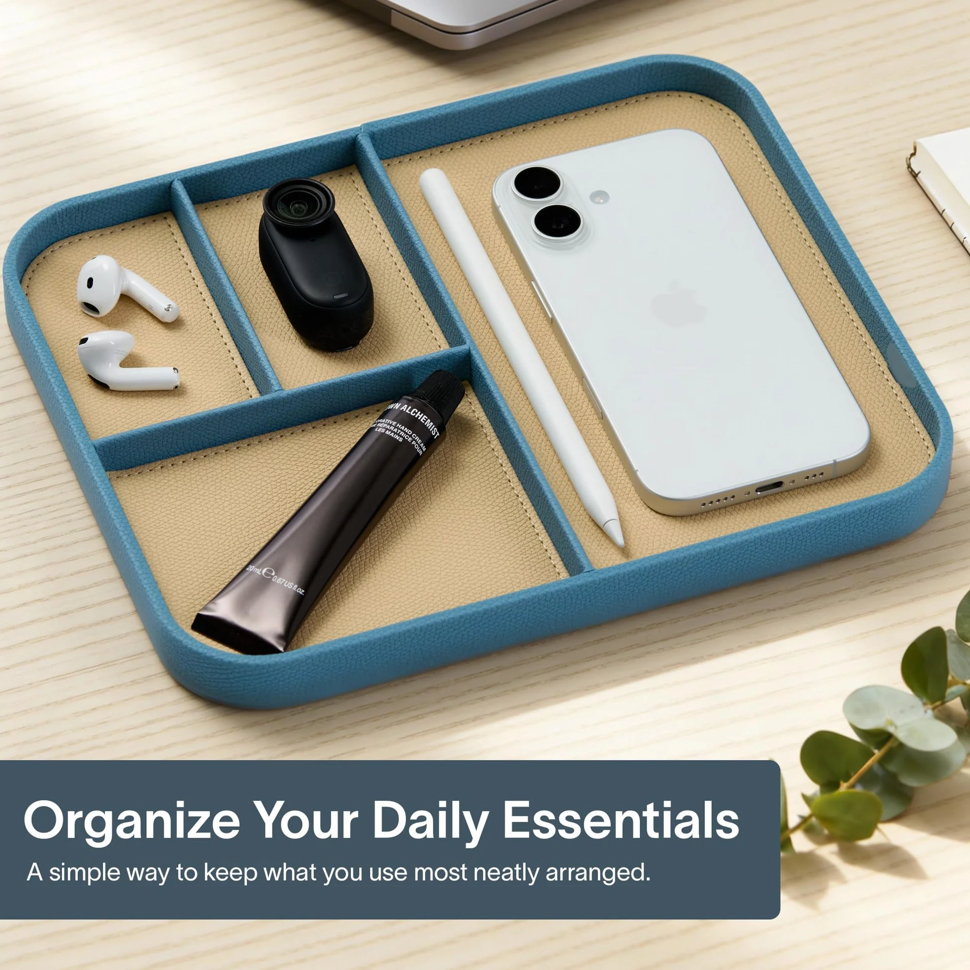 Nordik - Bandeja de cuero para valet - Azul Nordik - Bandeja mediana de cuero vegano de 9.5 x 7.9 pulgadas - Elegante organizador de mesita de noche para hombres - Moderno organizador de mesita de
