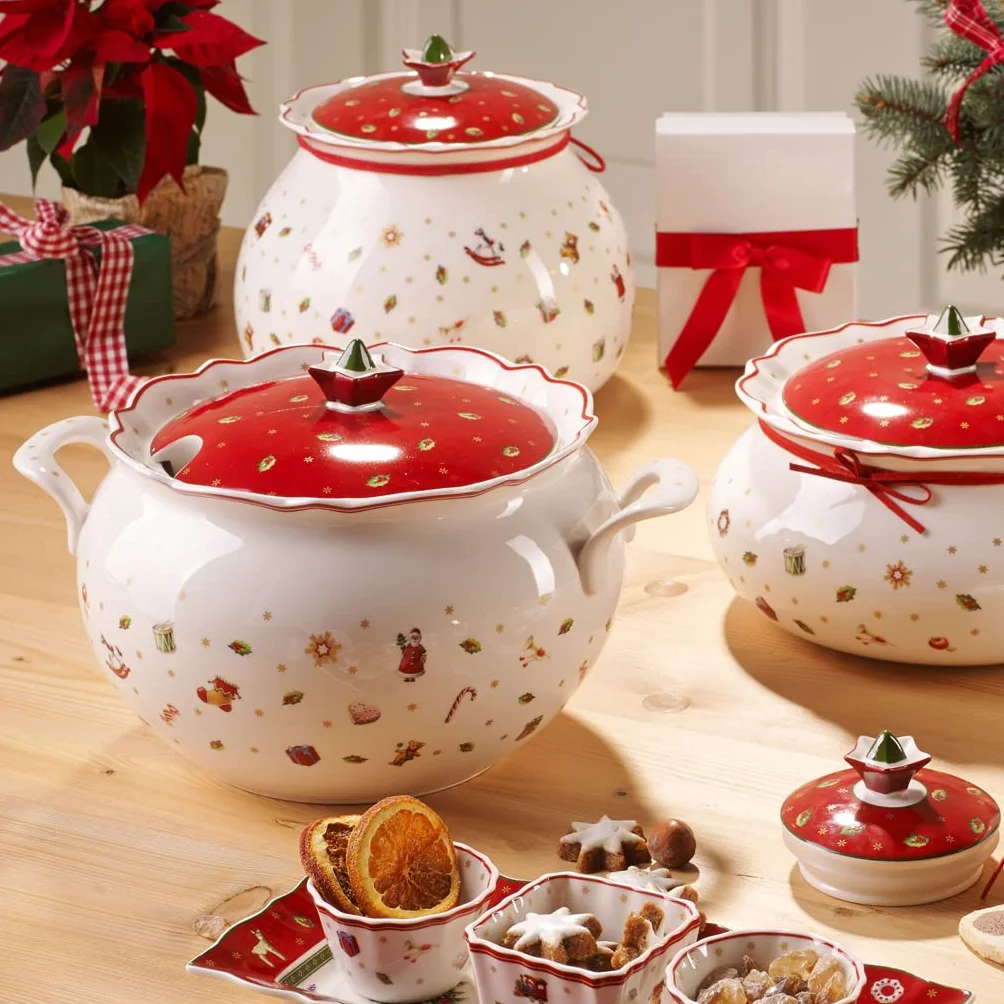Villeroy & Boch 14-8585-2360 Tarrina Toy's Delight, para Navidad, 3 l, en Festivo Embalaje de Regalo, Porcelana, Blanco/Multicolor