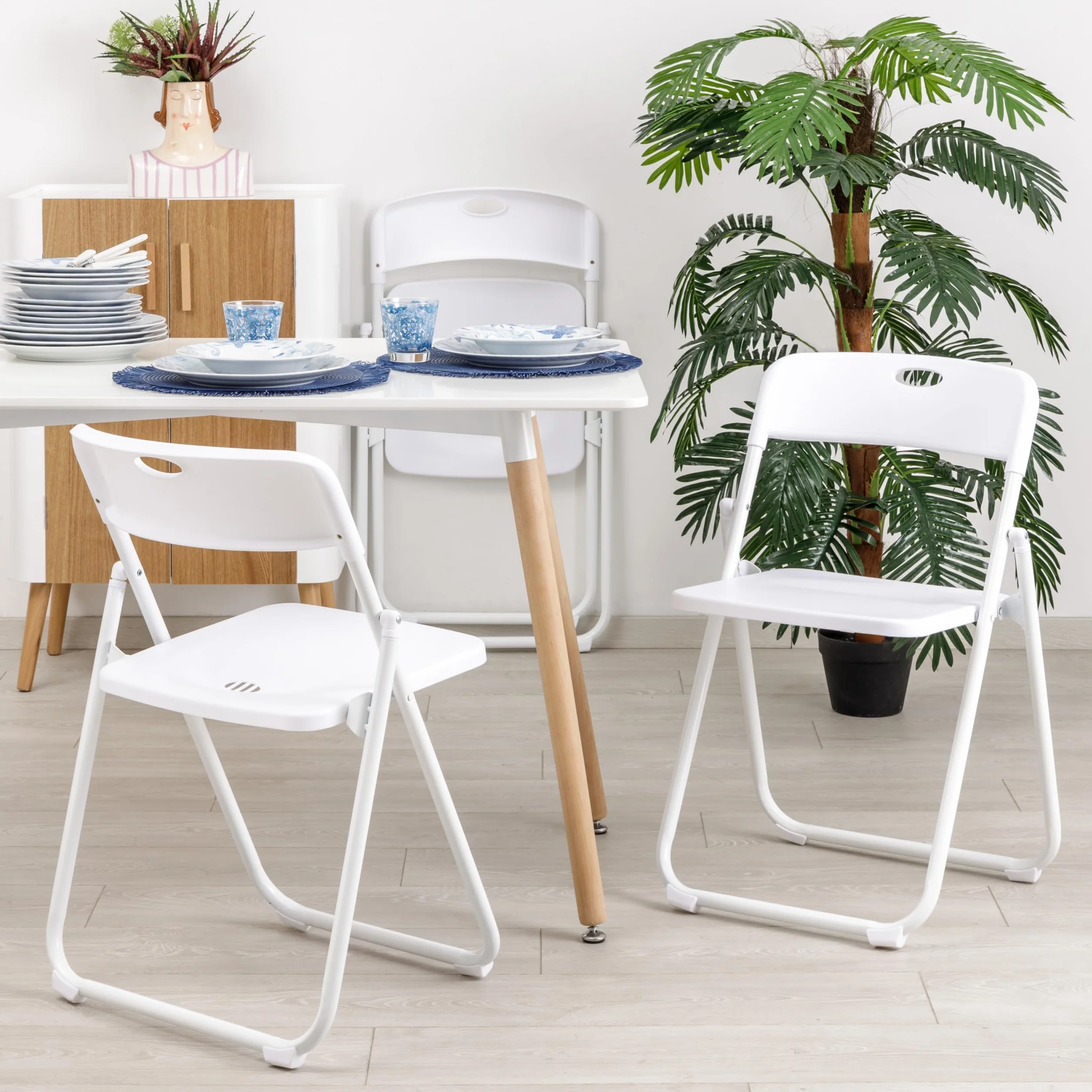 Baroni Home Silla Plegable con Estructura de Acero y PVC, Asiento Plegable Que Ahorra Espacio con Pies y Asa, para Viaje, Cocina, Salón, Dormitorio, 74x43x49 cm, 1 Unidad, Blanco