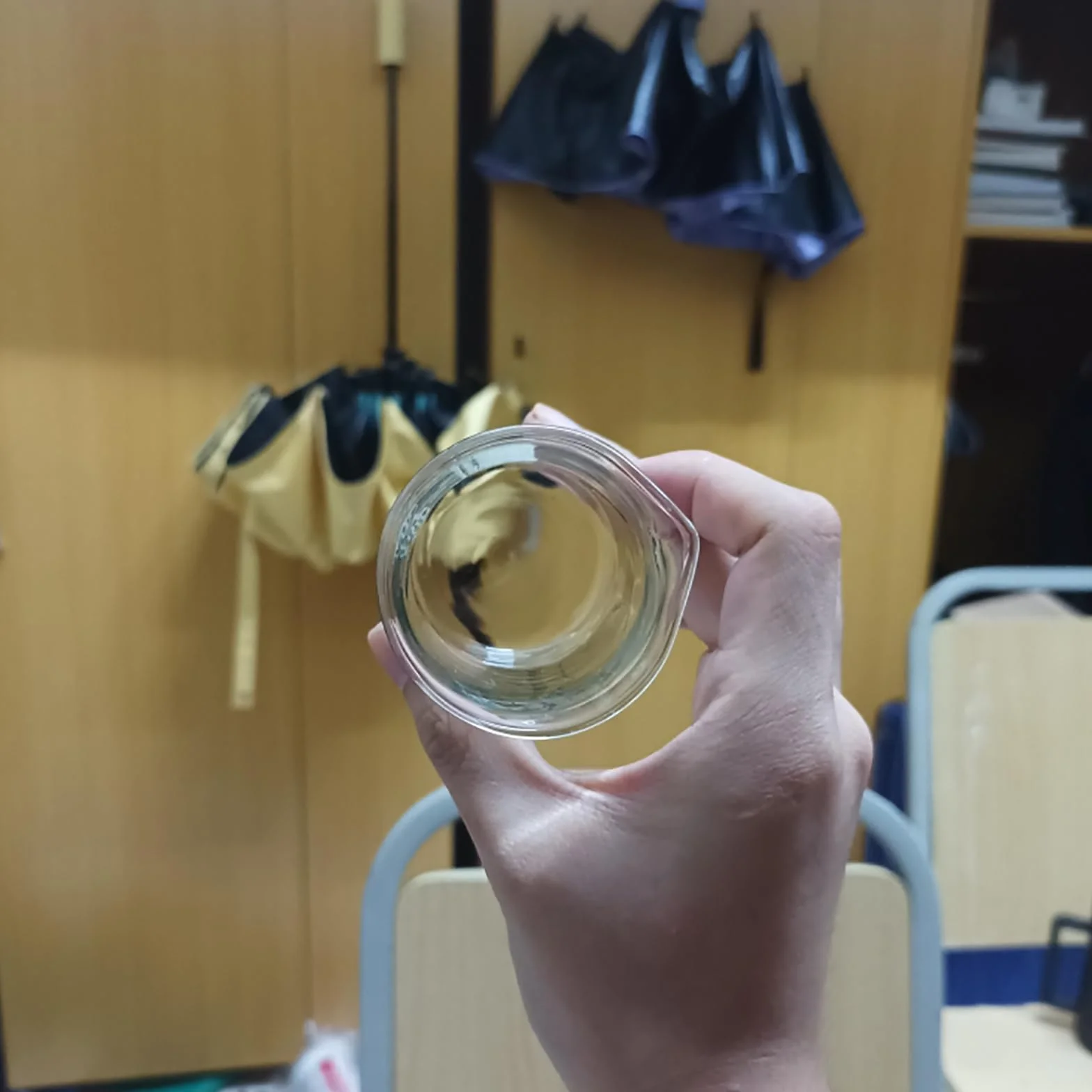 Juego de Vasos medidores de Vidrio, de borosilicato con Pico vertedor, Escala Transparente, Fondo Liso y Uniforme (1000 ml)