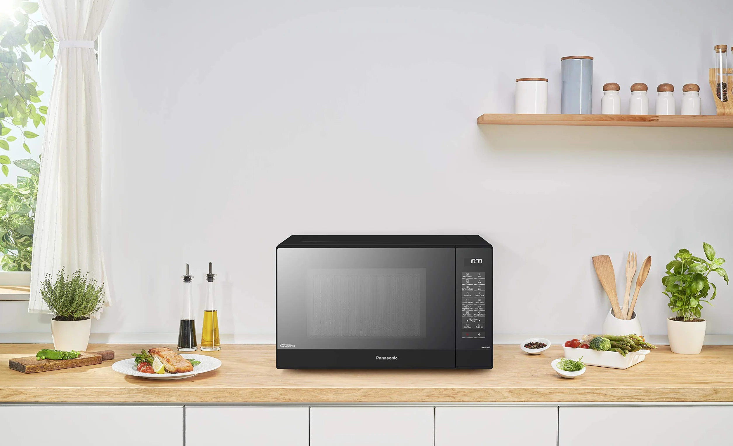 Panasonic NN-GT46KBSUG Horno Microondas y Grill con Plato Giratorio, 31 L, Acero Inoxidable, 1000 W, Grill 1100 W, 24 Programas Auto, Parrilla, Pantalla LCD, Sensor Genius, Menú Junior, Negro
