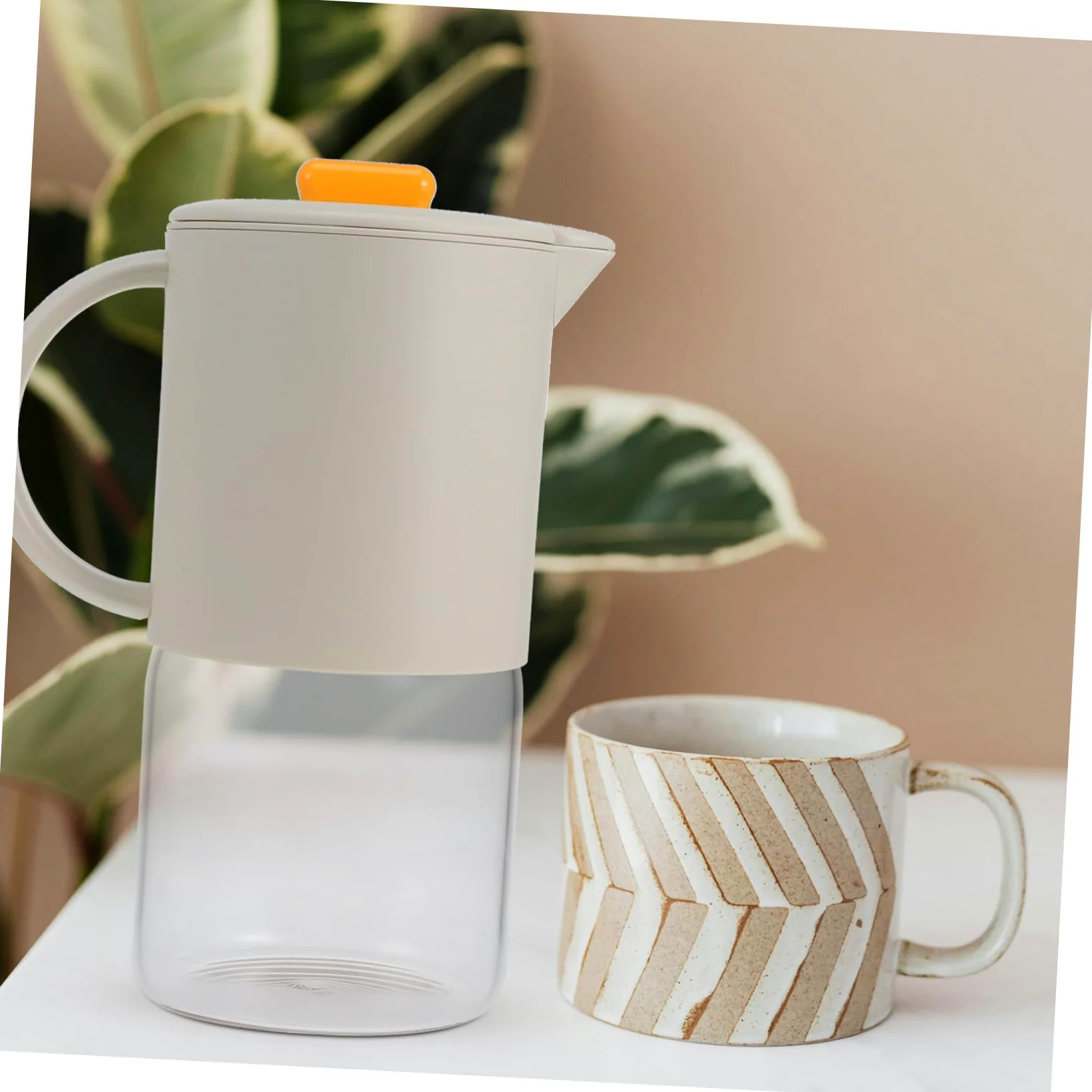Cabilock Jarra de Agua Grande Capacidad con Asa para Bebidas Frías y Té Casa Contenedor Multiuso para Zumo y Agua Diseño Estable y Fácil de Usar
