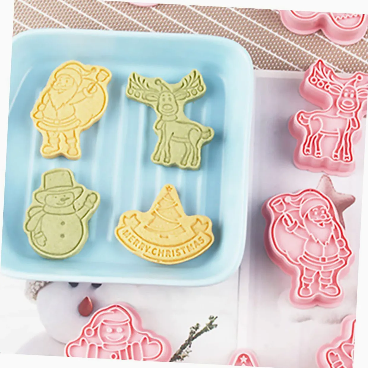 Cabilock 5 Juegos Molde De Galletas Decoraciones De Pastel De Galletas Equipo Navidad Pequeños Cortadores De Galletas Oro Cortador De Galletas De Caldero Día Festivo Rosa Páginas 8 Uds * 5