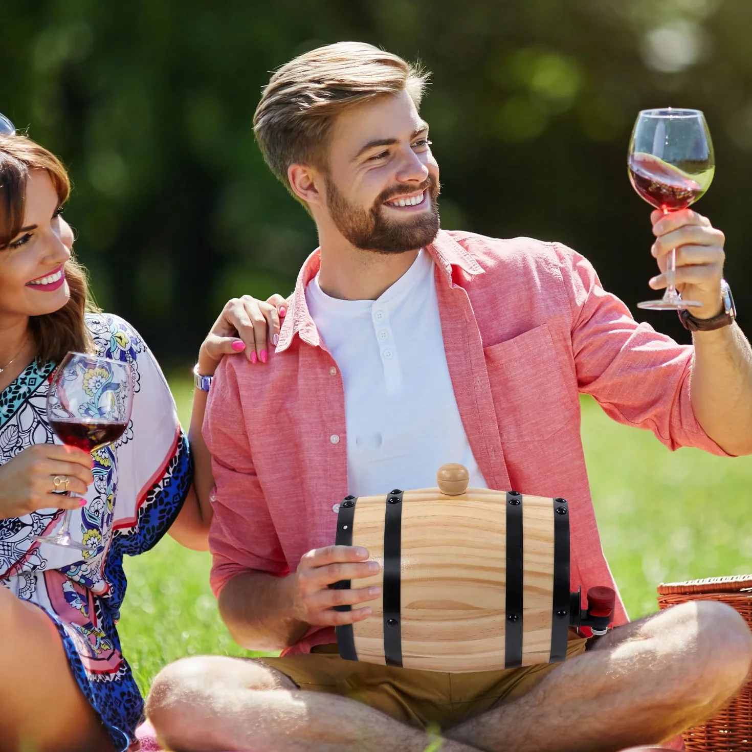 Tissting Barriles de Vino, Barril Vino Madera, 3L Barril Madera Barriles de Envejecimiento con Grifo y Base, Dispensador de Whisky Vino Sidra Licores