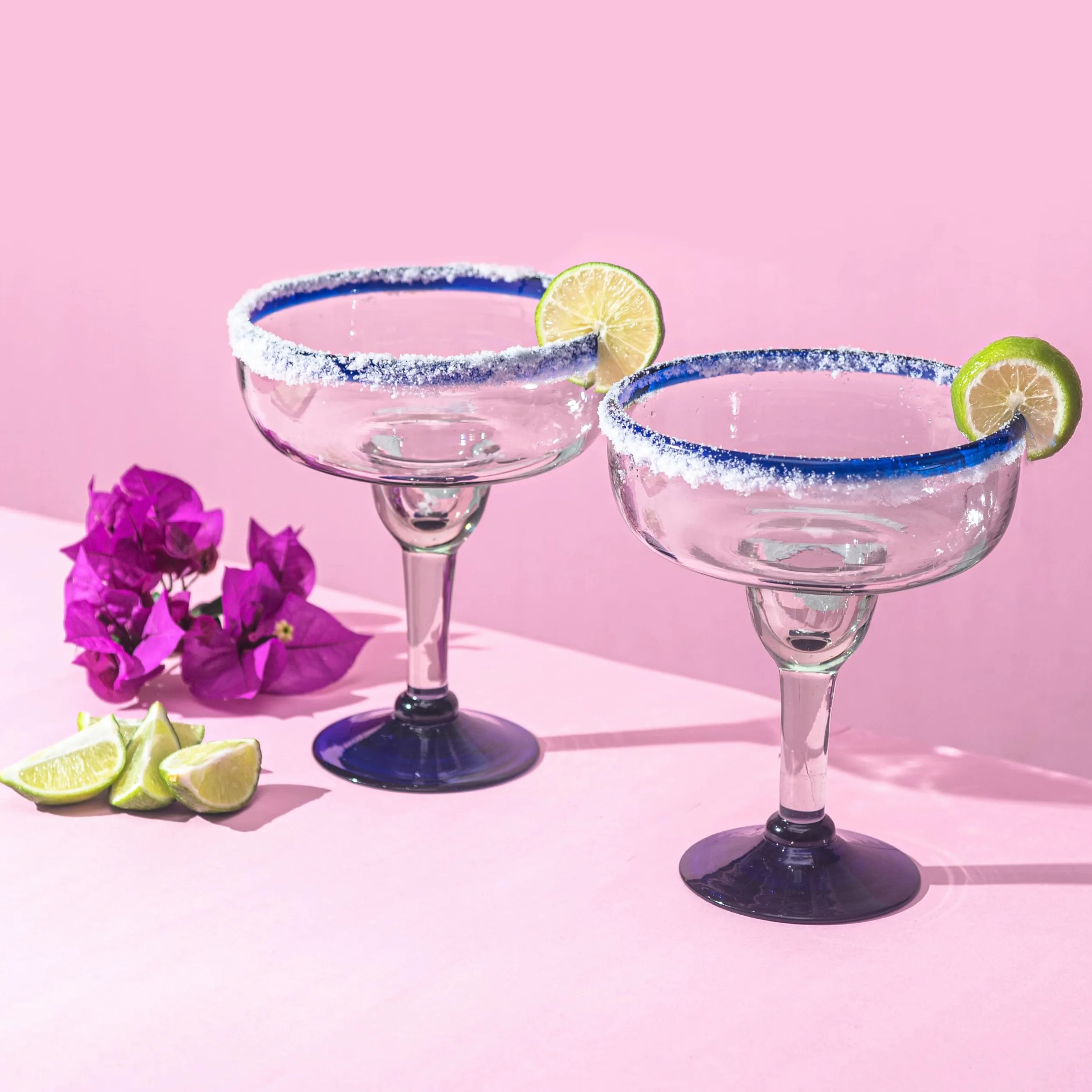 Vasos grandes de margarita mexicana soplados a mano, auténtico cristal hecho a mano de México, borde azul cobalto, juego de fiesta, perfecto para margaritas, piña coladas, cócteles congelados u otras