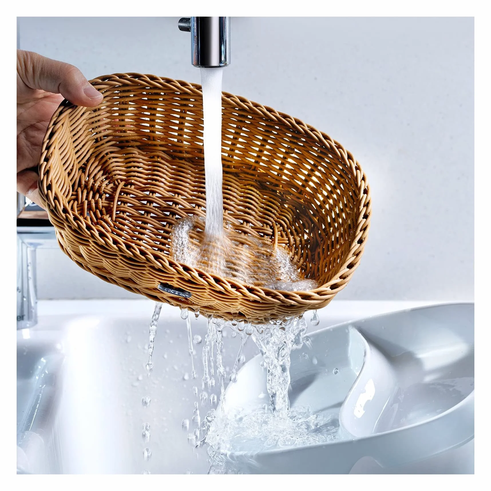 Westmark Cesta multiusos, Apto para hostelería, Oval, aprox 32 x 23 x 7 cm, Fibra sintética, Edición Saleen, Beige claro, 02010730101