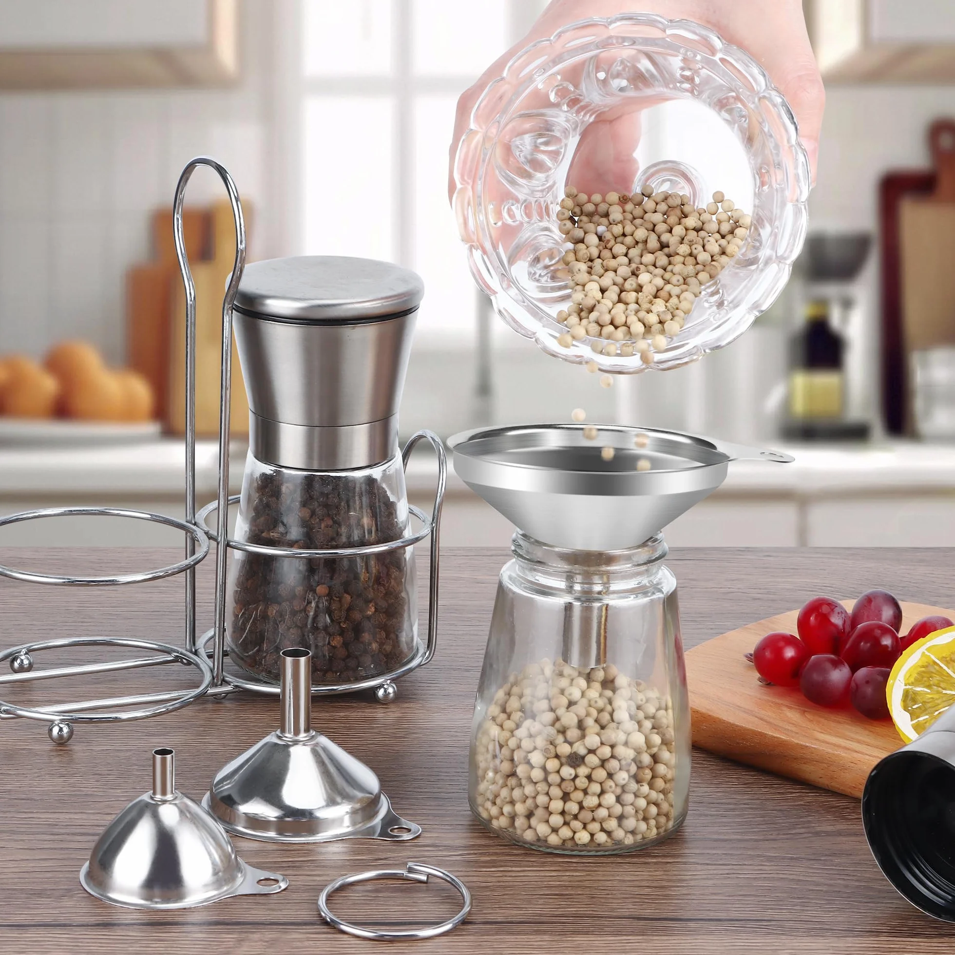 3 Piezas Embudo de Cocina en Acero Inoxidable con Cepillo de Limpieza Embudo Multiusos para Líquidos y Polvos, Diseño Antigoteo para Repostería, Bebidas o Almacenamiento