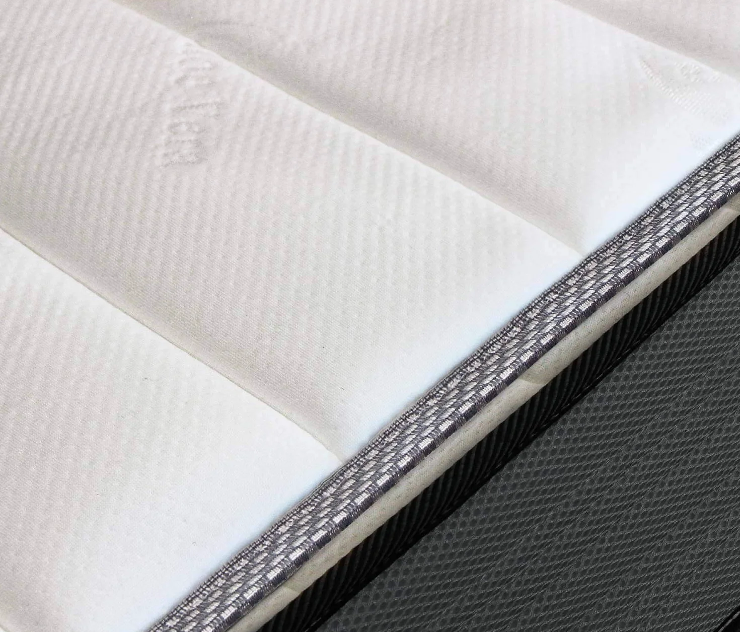 SonnoMATTRESS Topper Viscoelástico Aloe Vera Confort 140x200x3cm –Visco Suave Efecto Nube, Tejido Aloe Vera hipoalergénico, Transpirable 3D, Mejora el Confort y prolonga la Vida del colchón