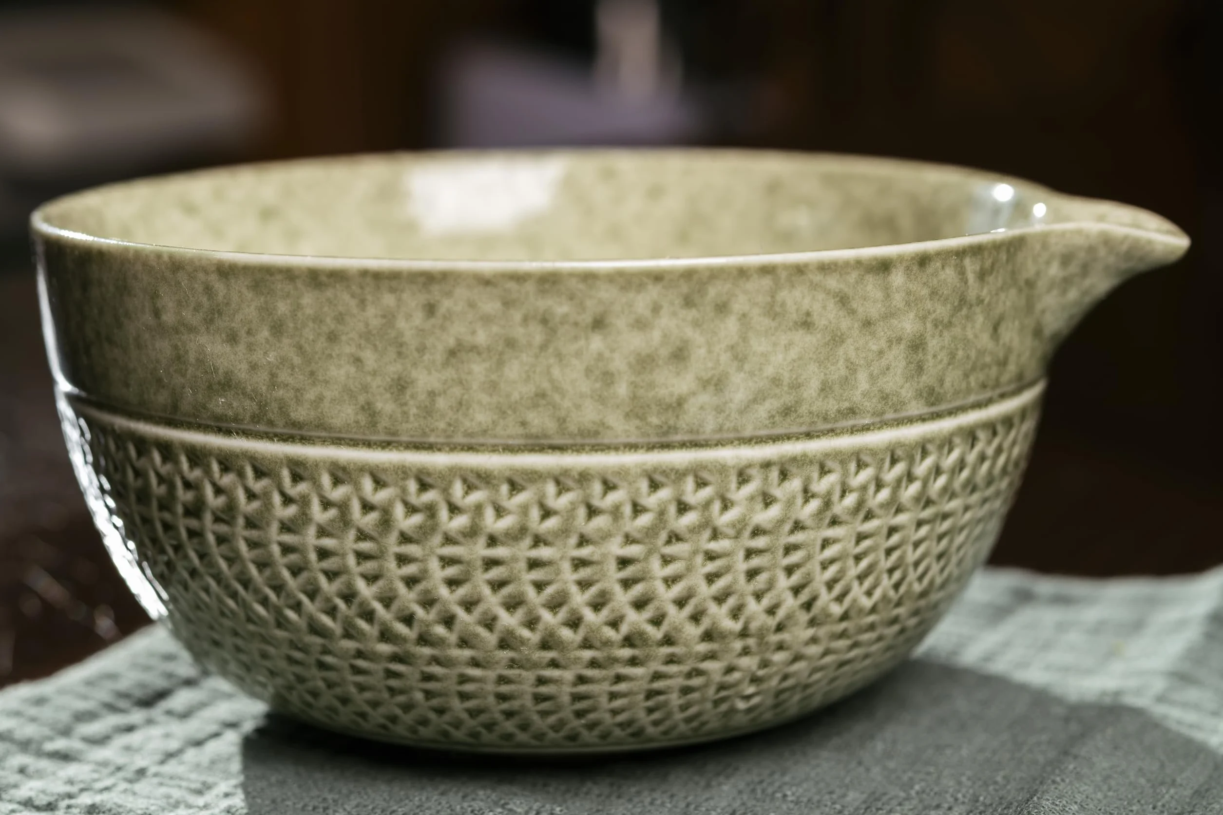 Kit Matcha Completo, Set Matcha Kit de Ceremonia de Te, Juego de Te de 7 piezas. Tazón de Cerámica y Batidor Premium de Bambu de Calidad, Ideal para Regalo. Bienestar y Harmonía.