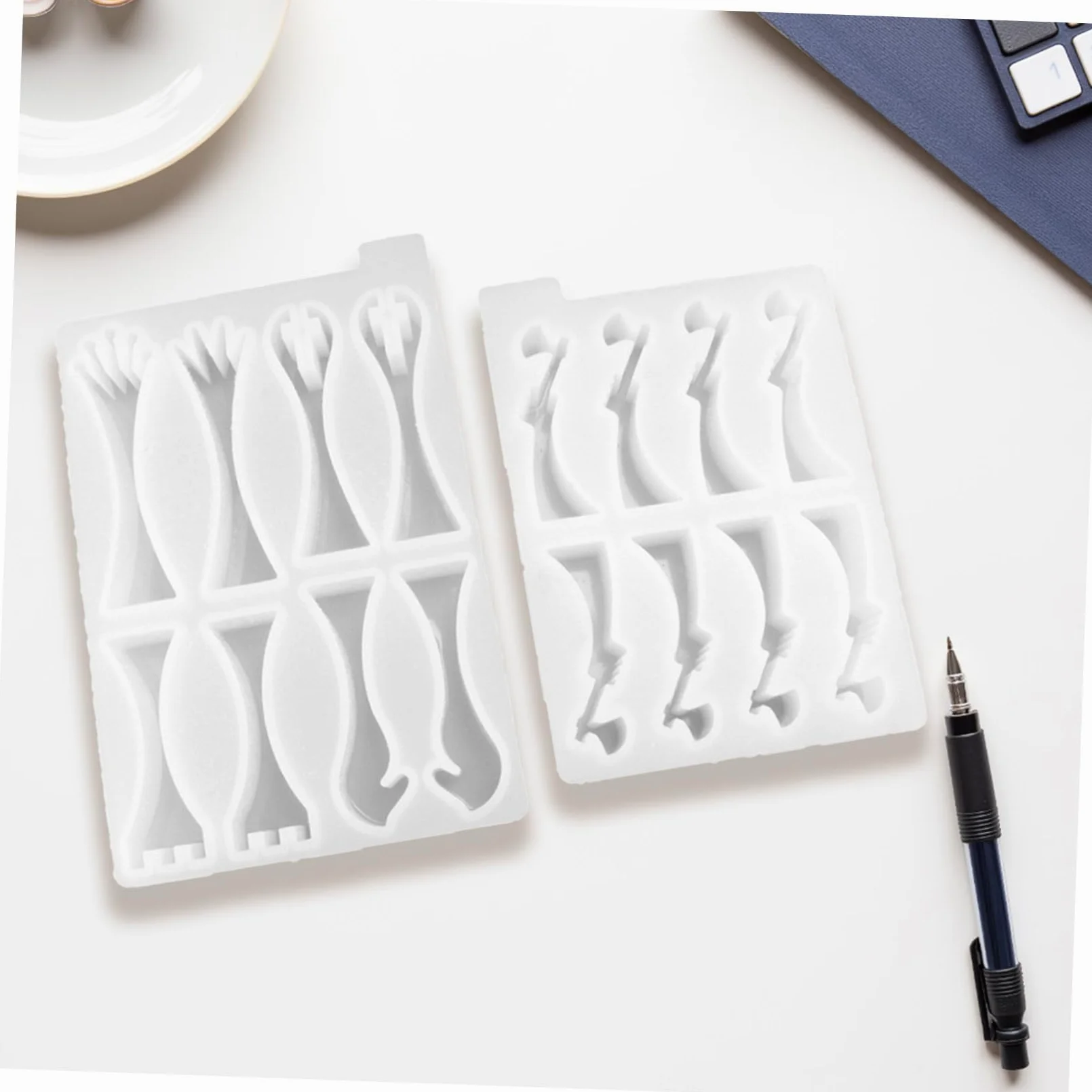 FRCOLOR Molde de Silicona Fácil Desmoldeo para Piezas de Ajedrez 3d 2 Piezas Reutilizable y Flexible para Resina Epoxi Adecuado para Manualidades DIY Infantiles