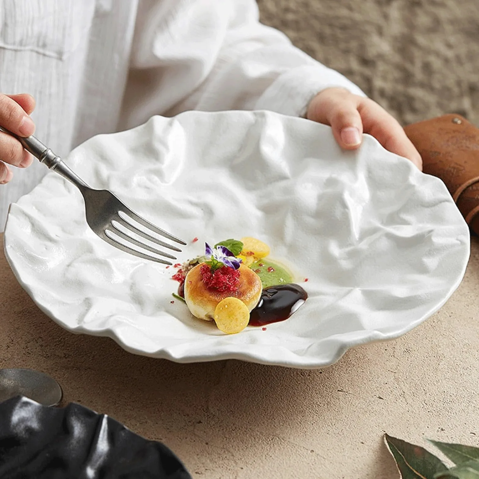 Platos Llanos Platos hondos Plegables de cerámica, vajilla de Color sólido, Plato de Fruta, Plato de Ensalada, vajilla de Calidad de cerámica for el hogar Platos Postre(Negro,9inch)