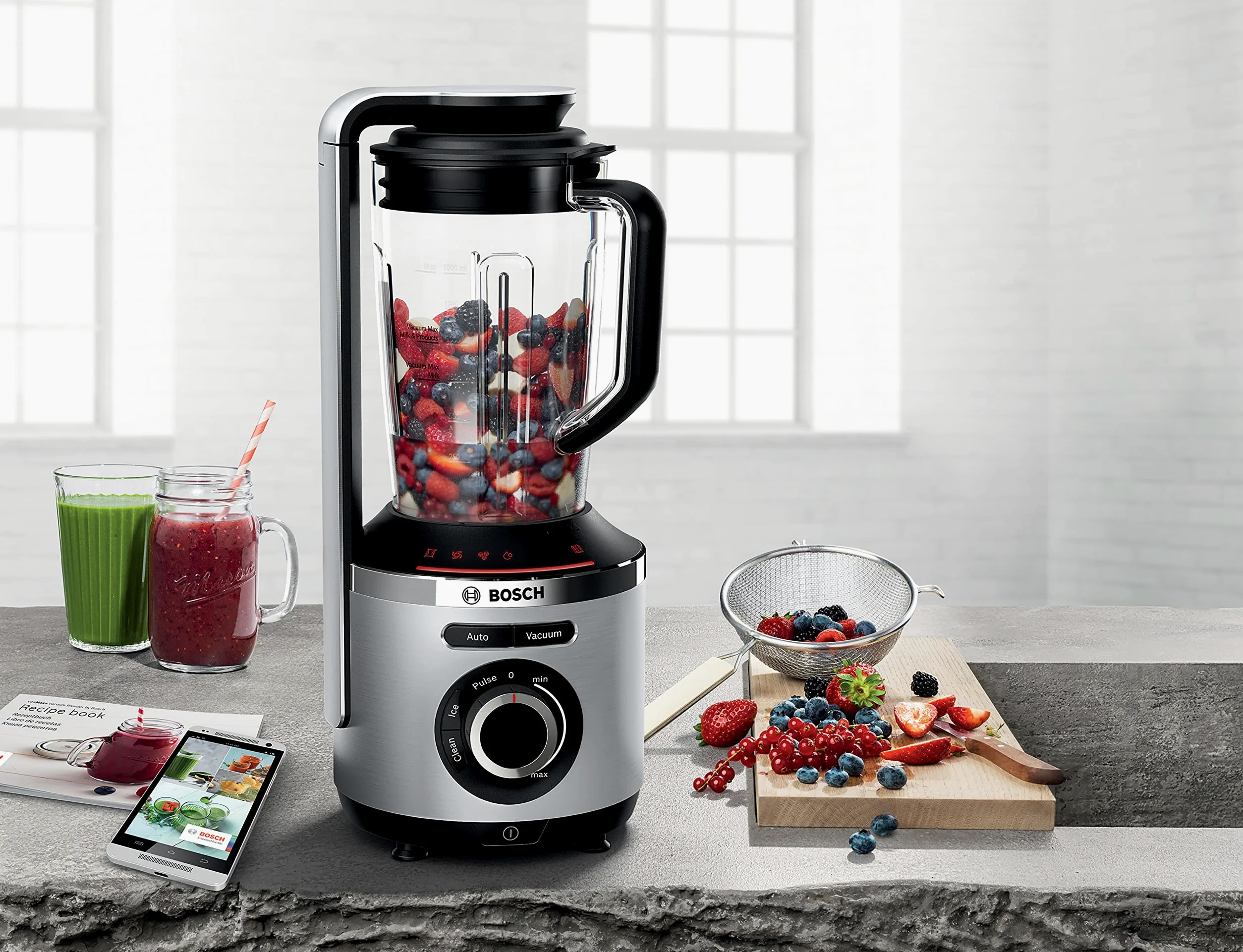 Bosch Hogar Bosch MMBV622M VitaMaxx - Batidora de vaso al vacío, con potencia de conexión 1000W, color plata, incluye Jarra de plástico tritán 1,5L y recipiente de vacío 0,75L