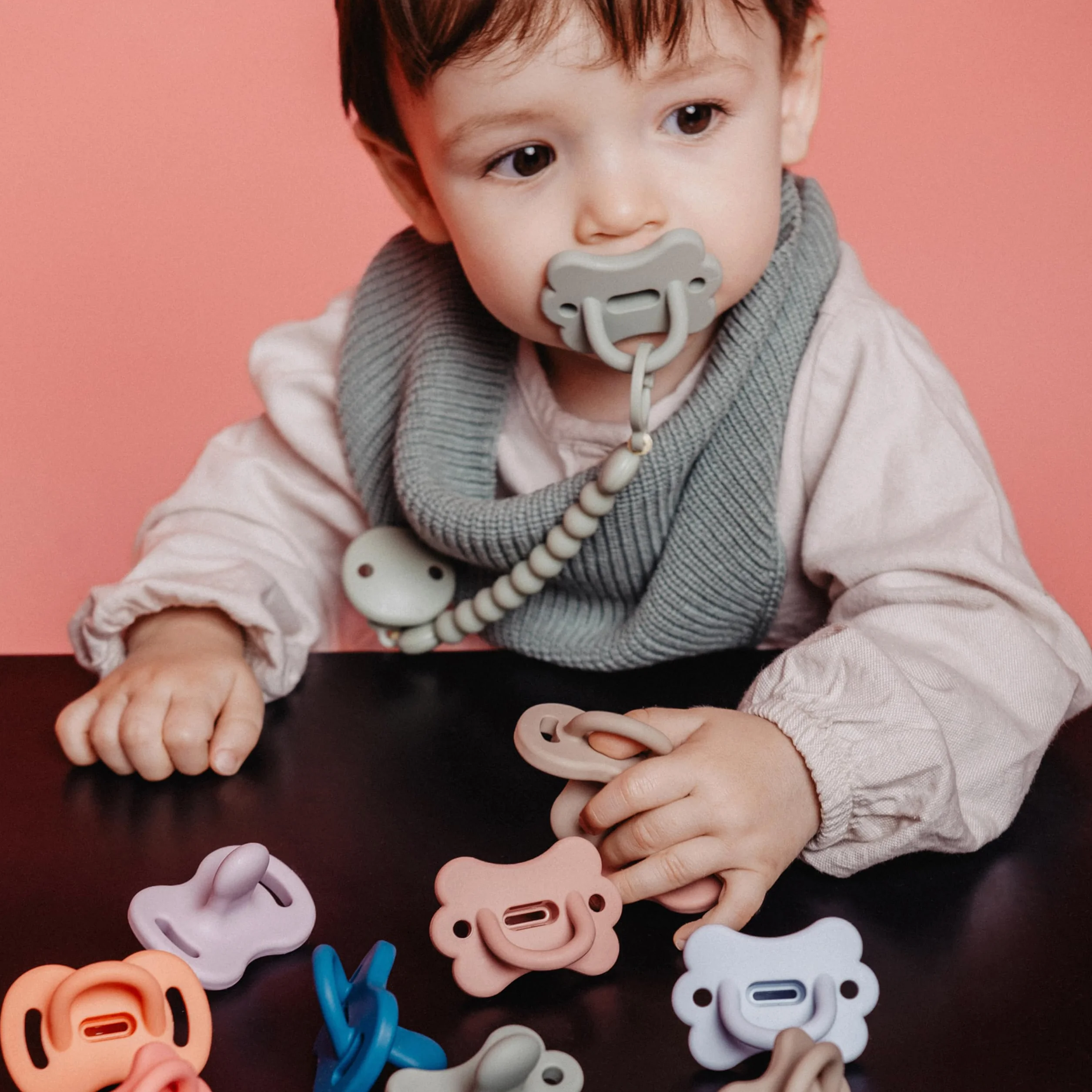 Suavinex Pack 4 Chupetes Todo Silicona para Bebés 6/18 Meses Tetina Fisiológica SX Pro Azul Verde