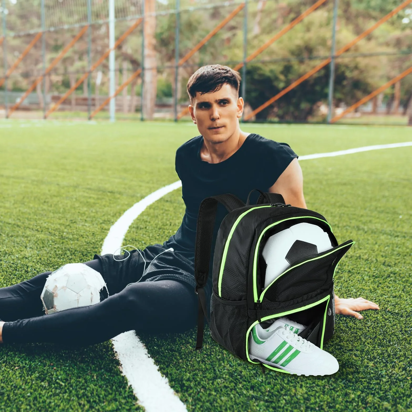 Dokeno Mochila de Fútbol con Compartimiento para Balones, Negro, 28 L