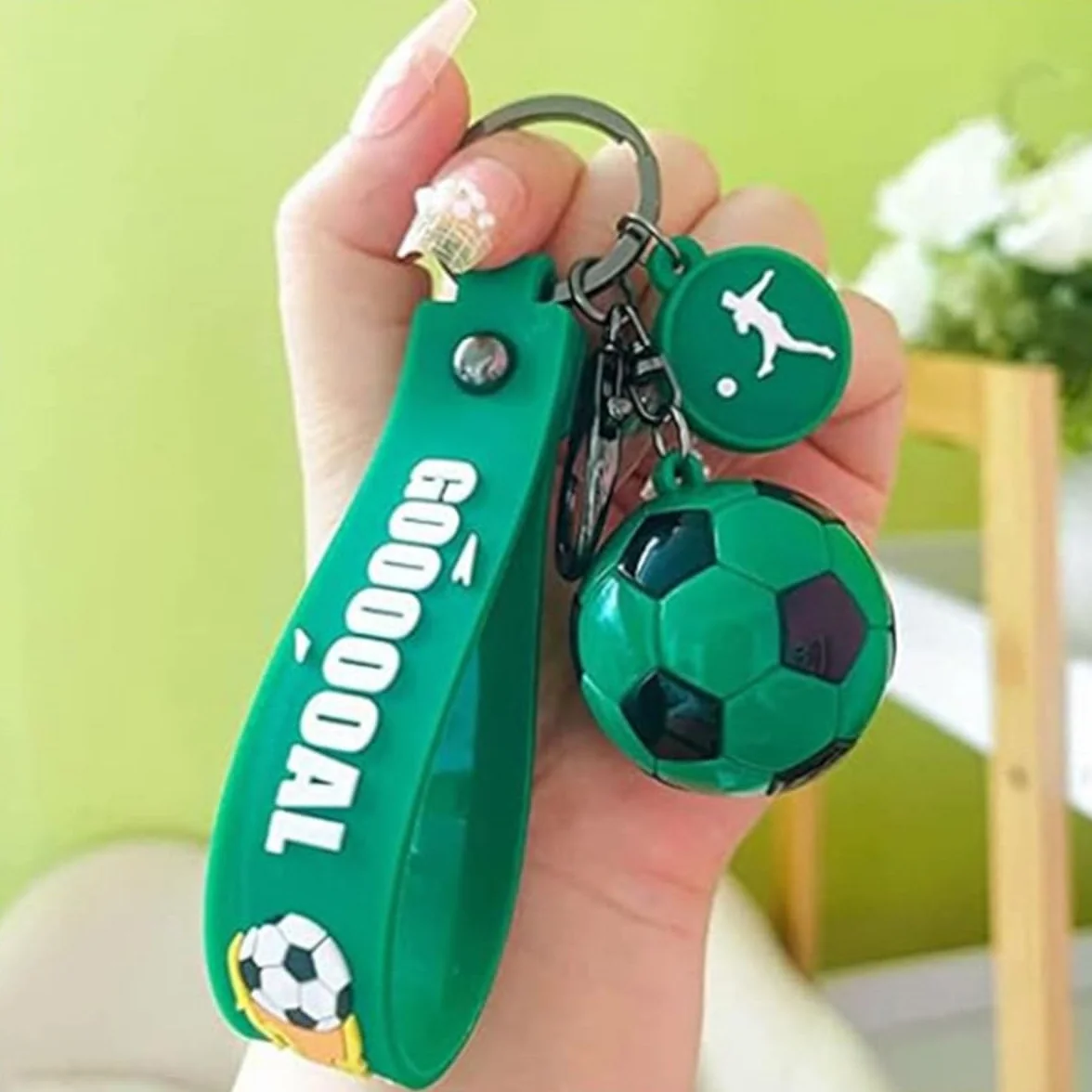Pack de 2 Llaveros de Fútbol de Silicona Suave Negro y Verde para Adolescentes y Fanáticos