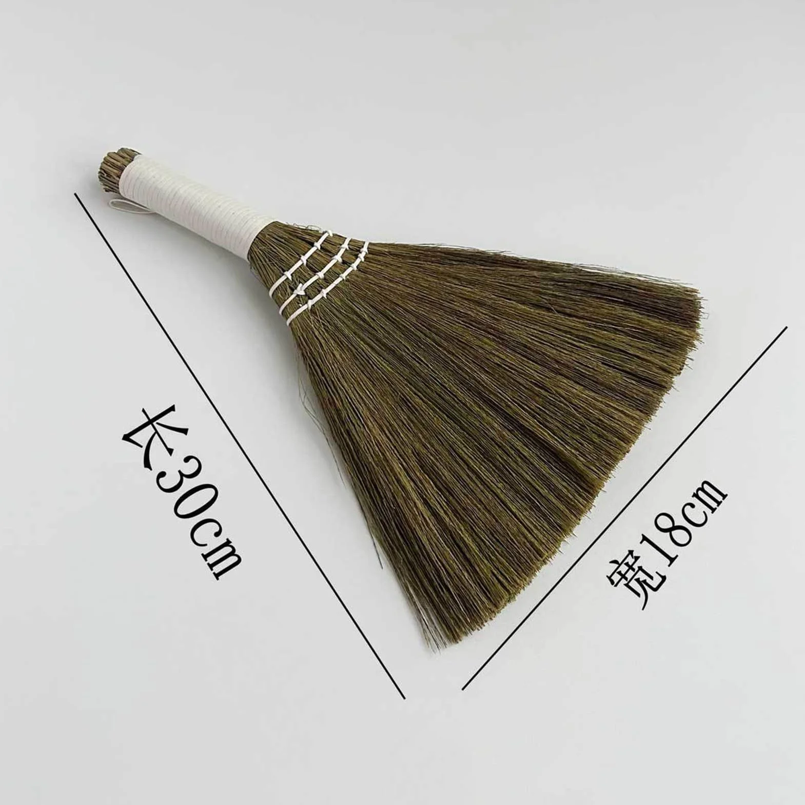 1 escoba de paja de arroz, mini escoba de jardín, hecha a mano, de bambú natural, escoba de paja vietnamita, cepillo para el polvo, limpiador para muebles del hogar, coche (pequeño)