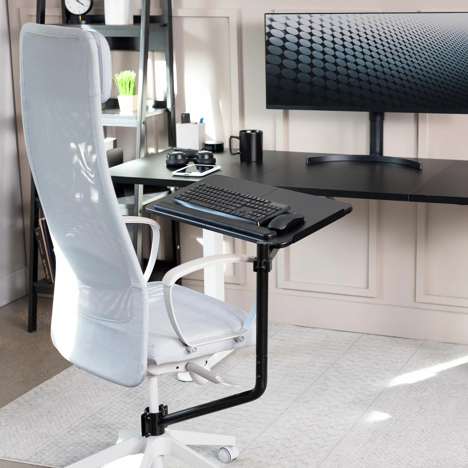 VIVO Mount-KB08C - Bandeja para teclado y mouse montada en silla de oficina, inclinación ergonómica, rotación de 360 grados, color negro, MOUNT-KB08C