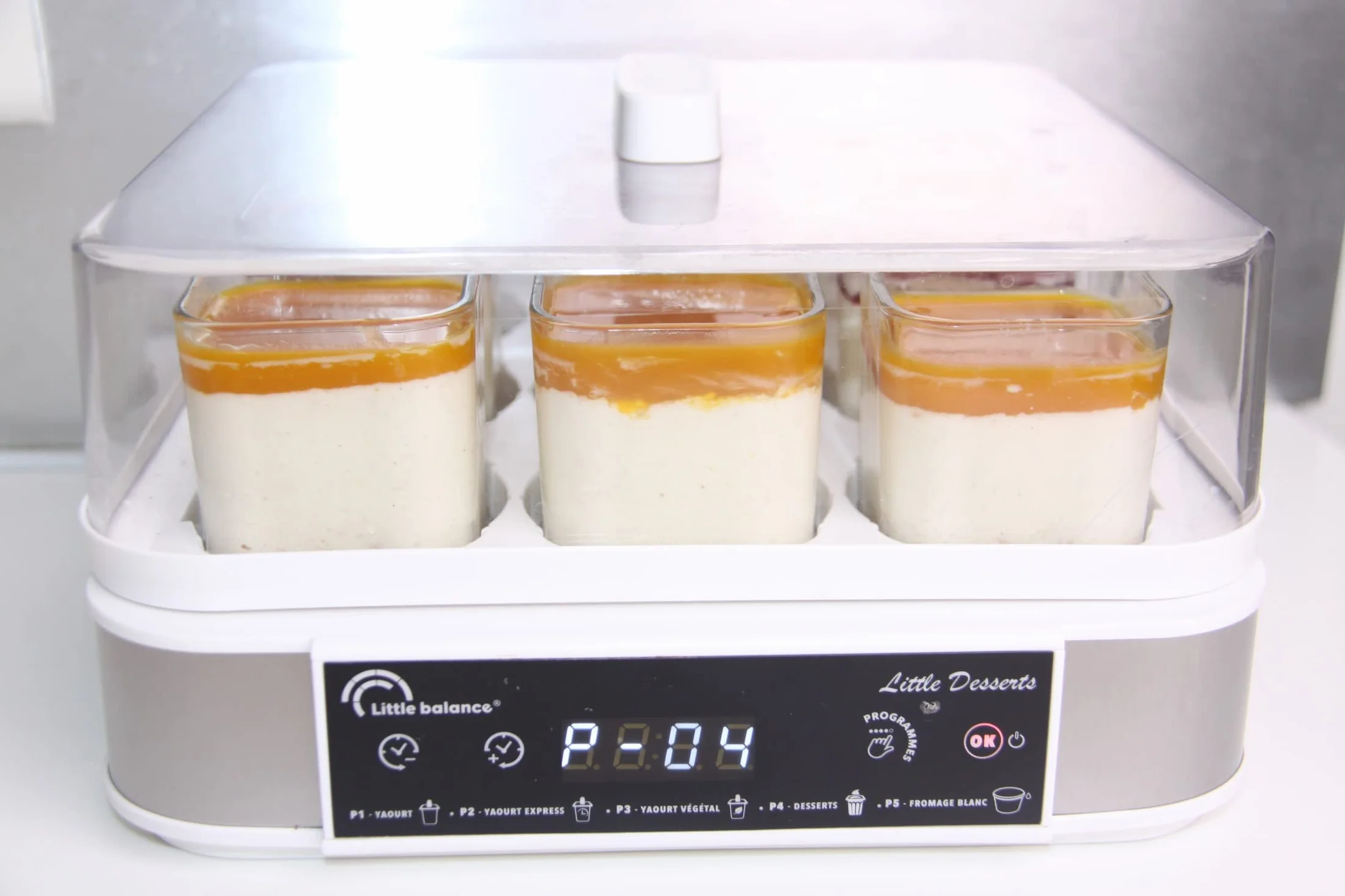 LITTLE BALANCE 8448 Yogurtera Postre, Yogures Postres Quesos blancos caseros, 5 programas automáticos, 9 tarros de cristal 145 ml, Blanco/acero inoxidable