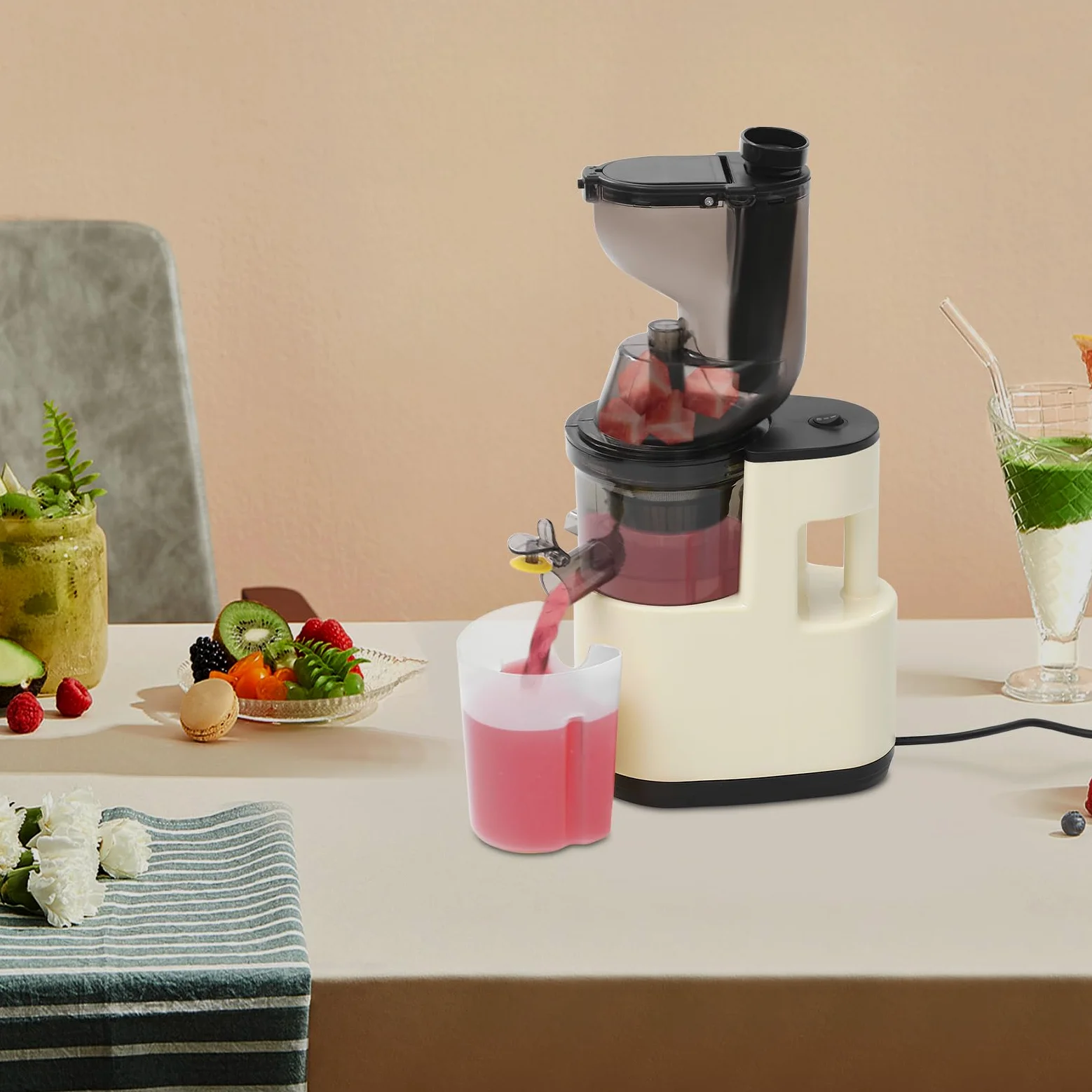Exprimidor eléctrico, 500 W, exprimidor lento de frutas y verduras, batidos, negro/rojo/blanco, colador de acero inoxidable, apto para zumo y zumo, fácil de limpiar con el cepillo (blanco)
