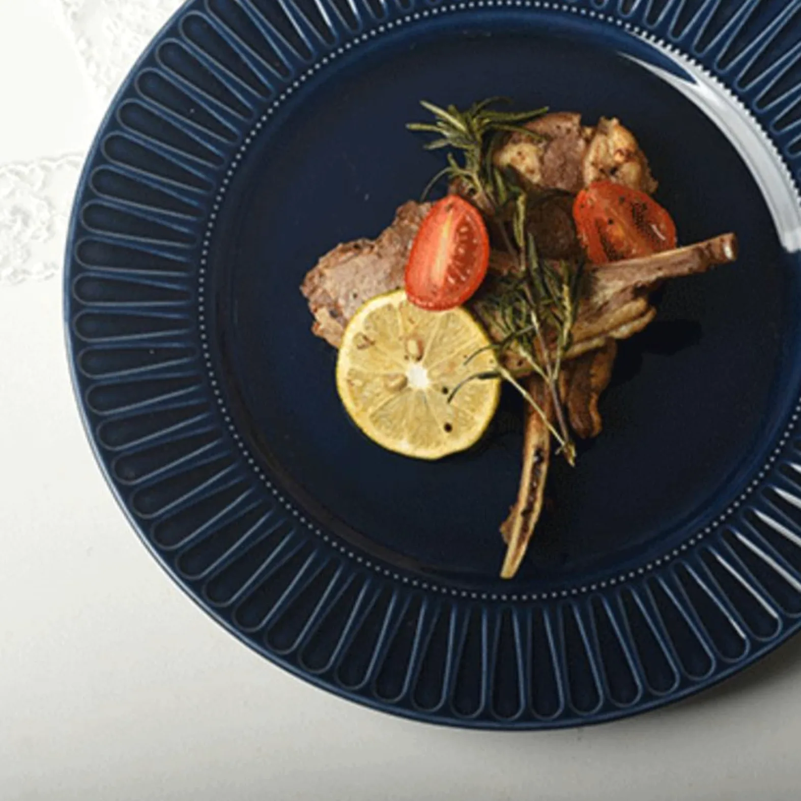 Platos Llanos Plato de Comedor con patrón en Relieve, Plato de Comedor de cerámica for el hogar, Restaurante, cafetería, Plato de Postre, Plato Plano Circular Platos Postre(A)